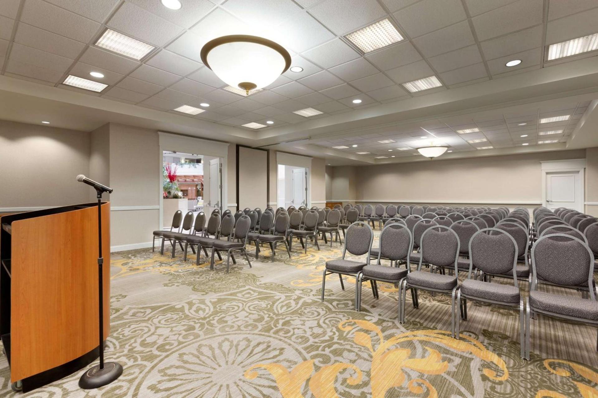 Embassy Suites Newark - Wilmington/South photo 22