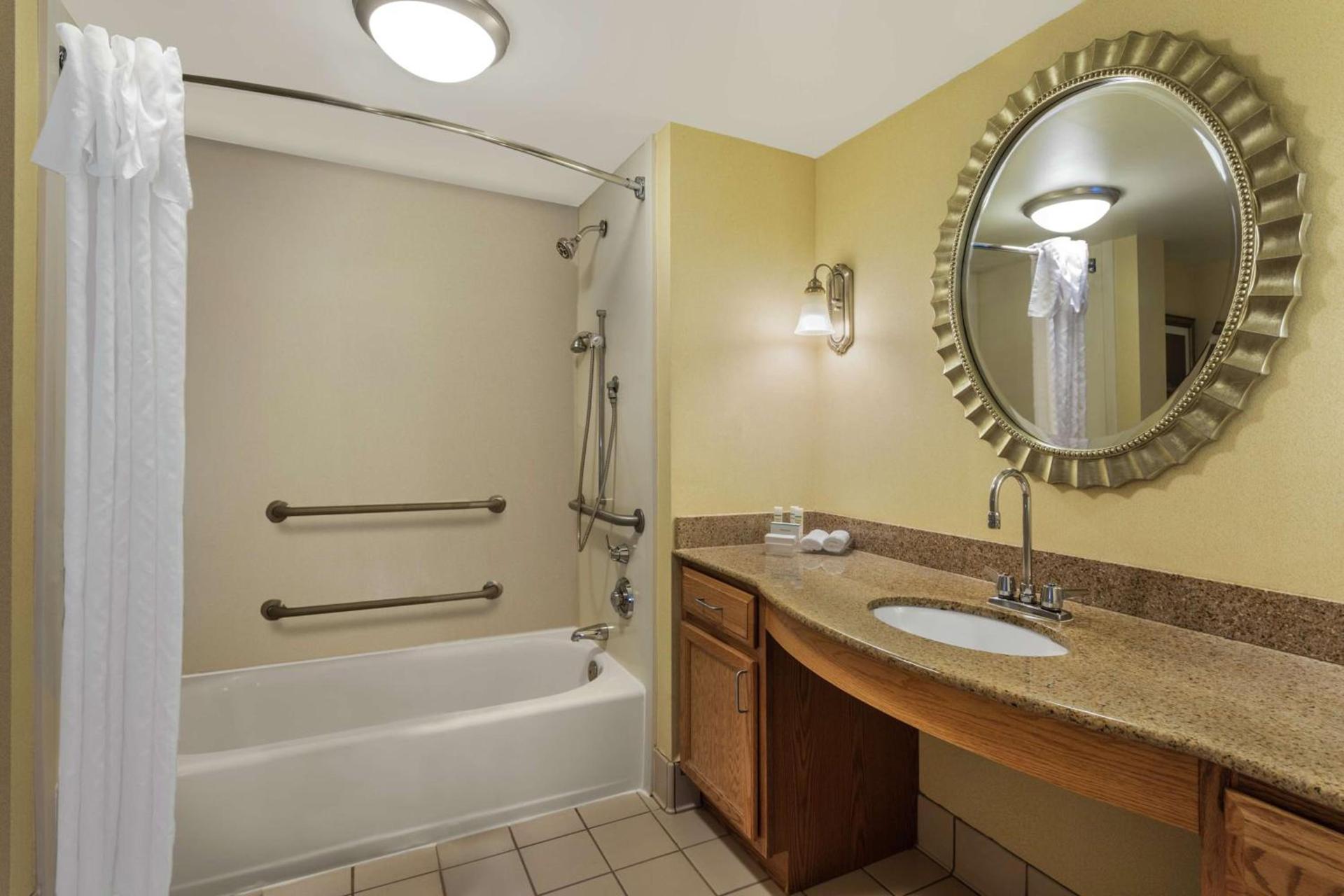 Homewood Suites by Hilton Newark-Wilmington South Area photo 8