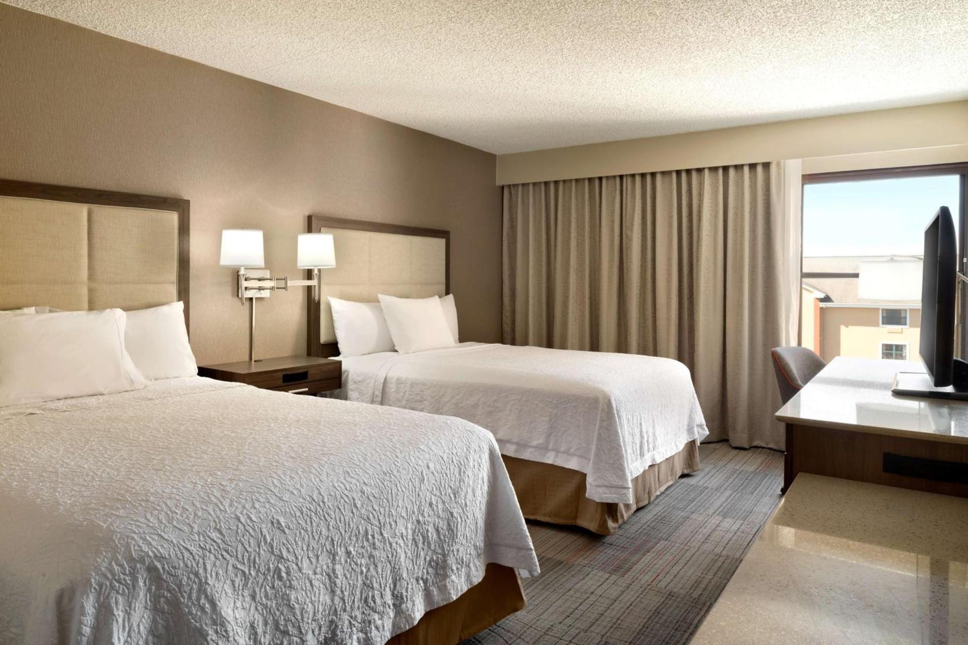 Hampton Inn Philadelphia/Mt. Laurel photo 10