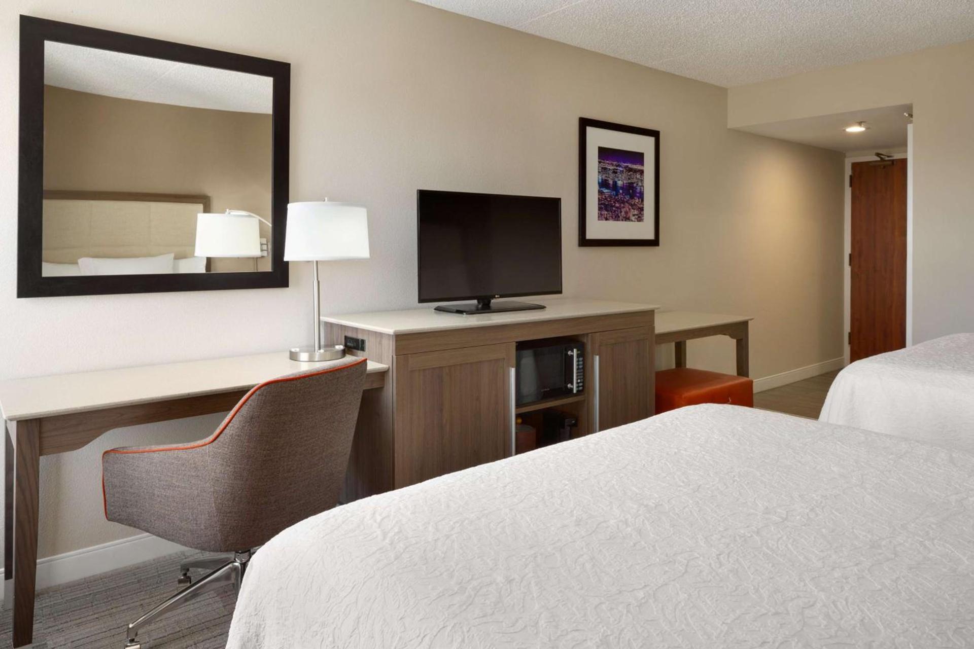 Hampton Inn Philadelphia/Mt. Laurel photo 12