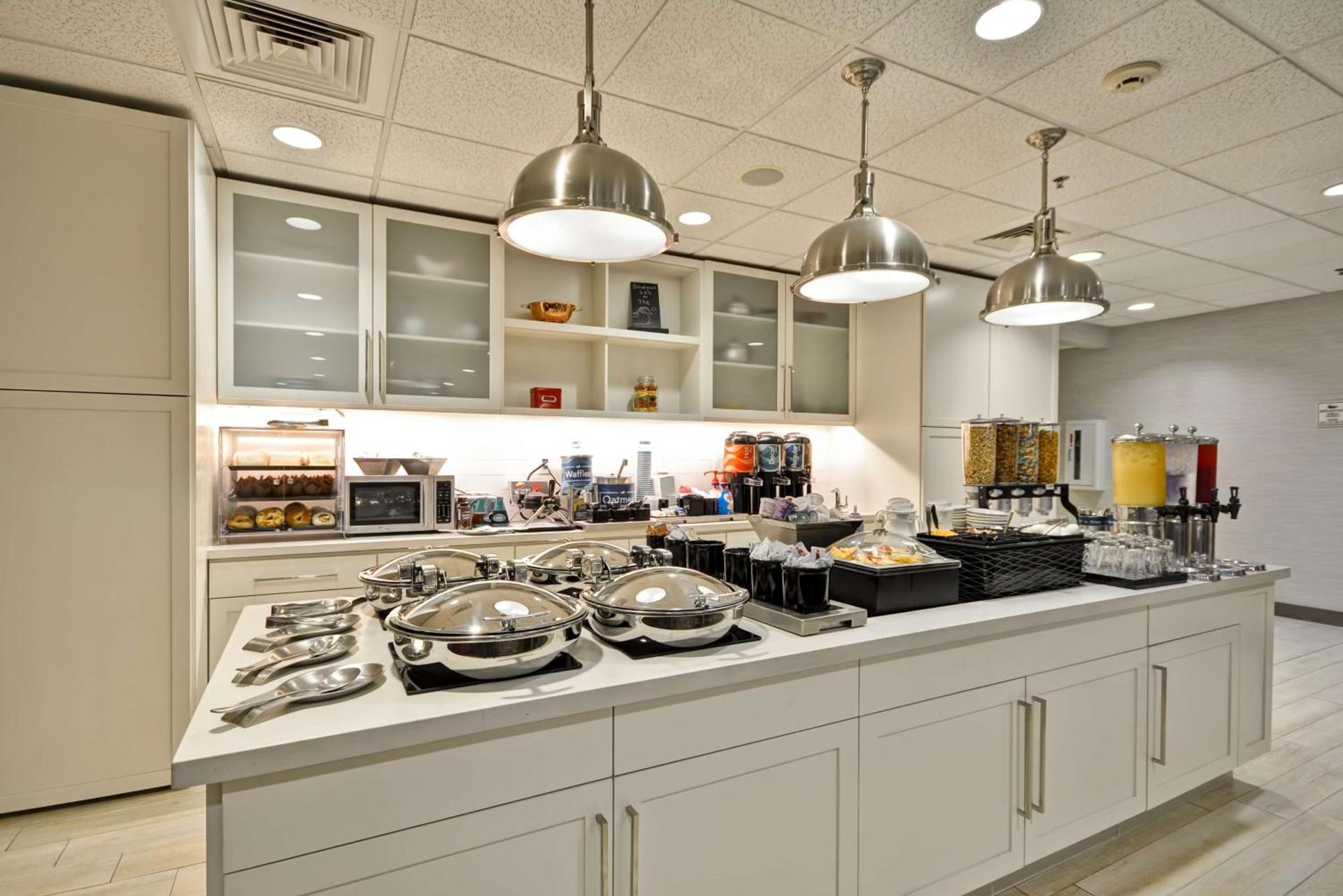 Homewood Suites by Hilton - Oakland Waterfront photo 15