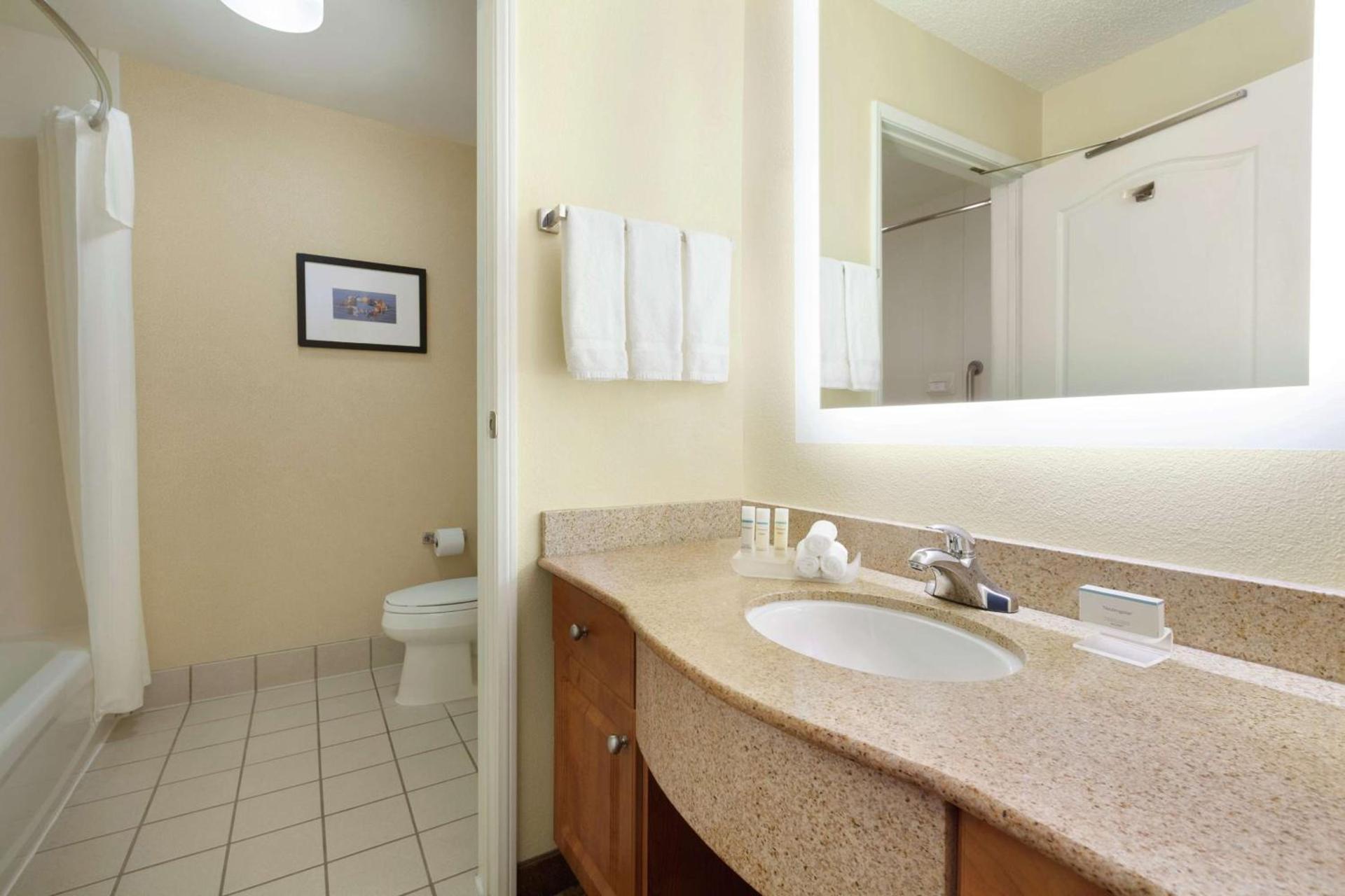 Homewood Suites by Hilton - Oakland Waterfront photo 33