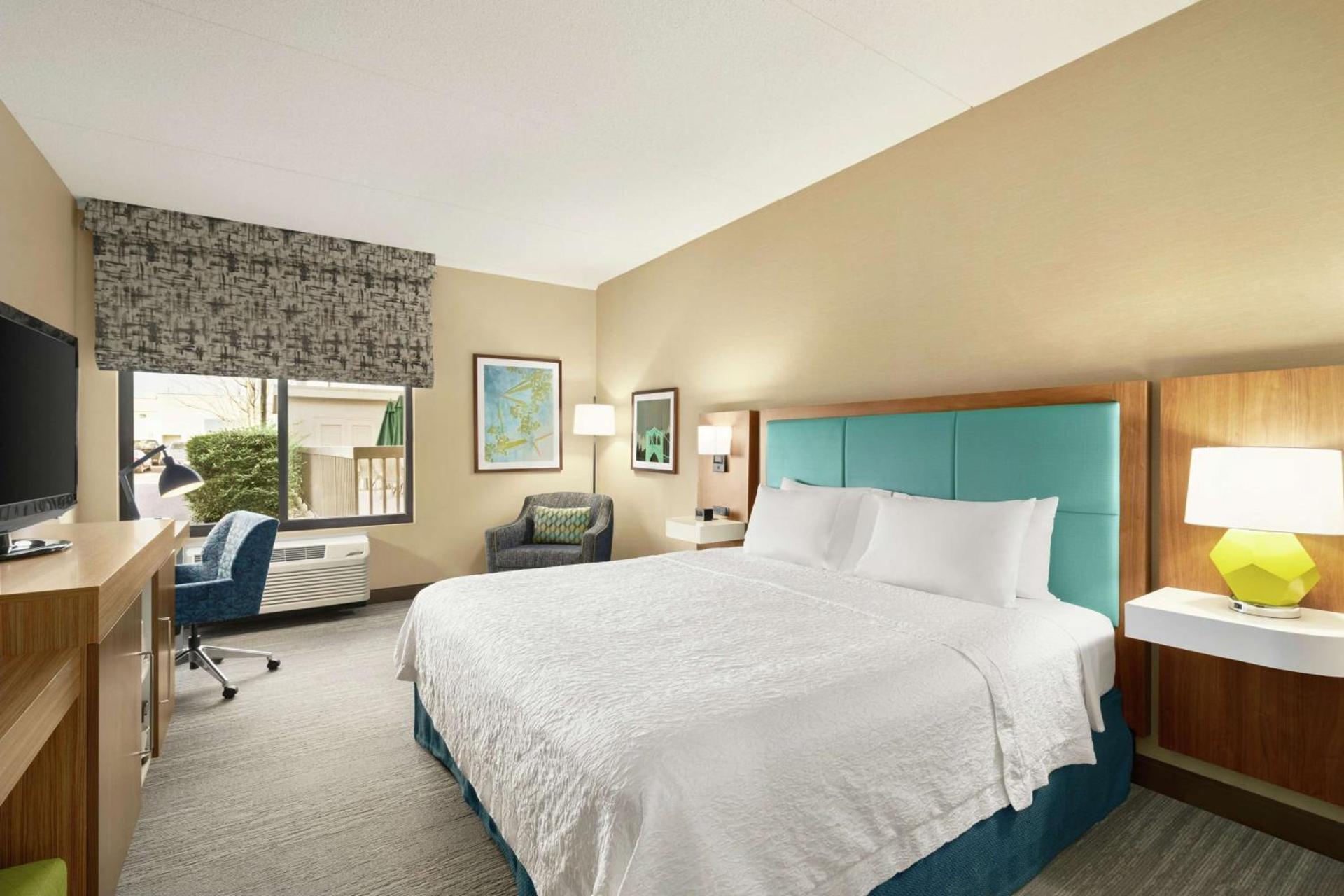 Hampton Inn Portland Airport photo 21