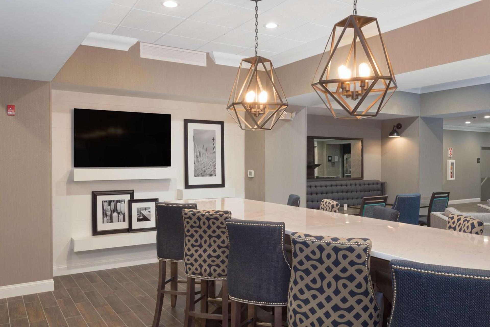 Hampton Inn Kennebunk Kennebunkport Me photo 6