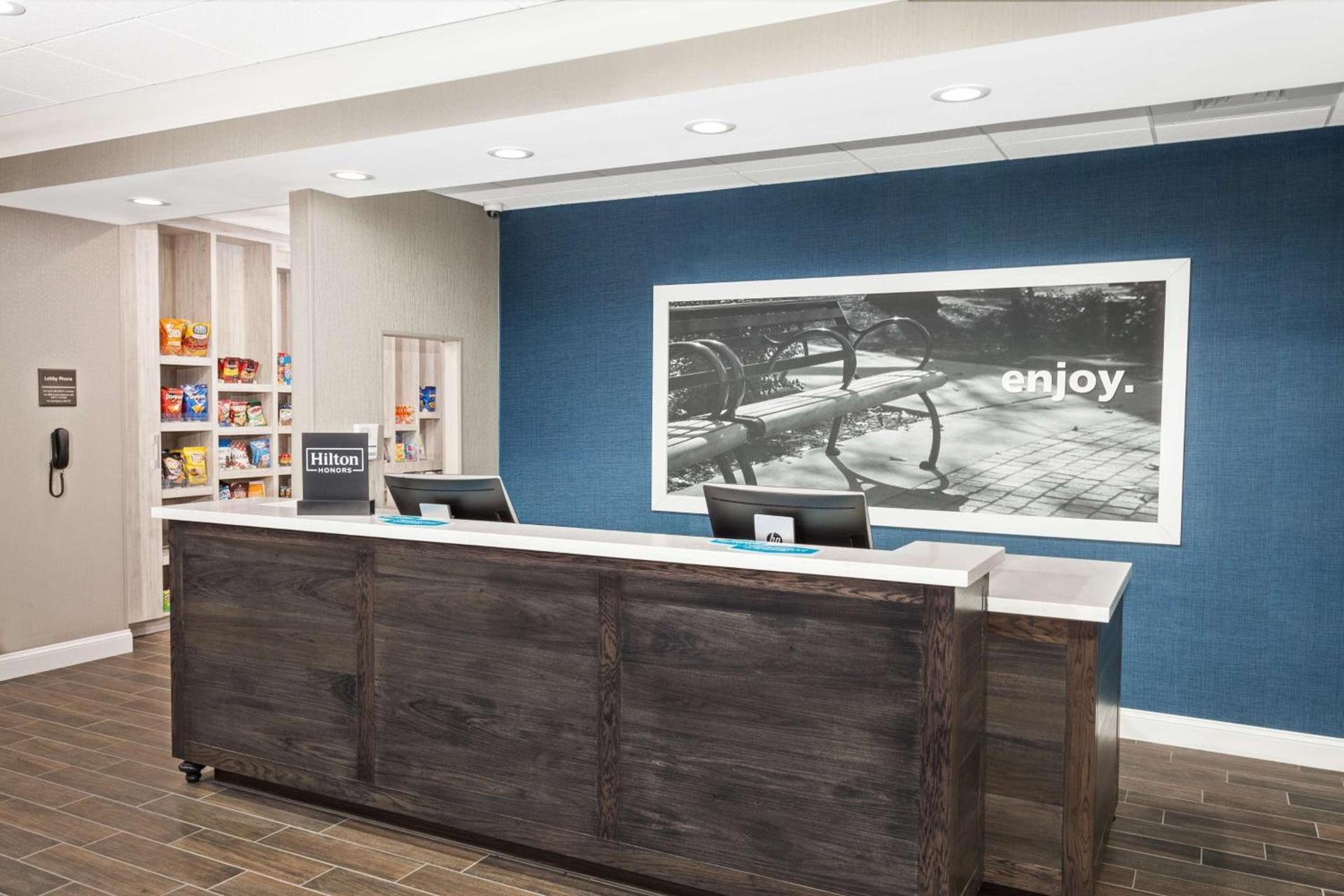 Hampton Inn Kennebunk Kennebunkport Me photo 7