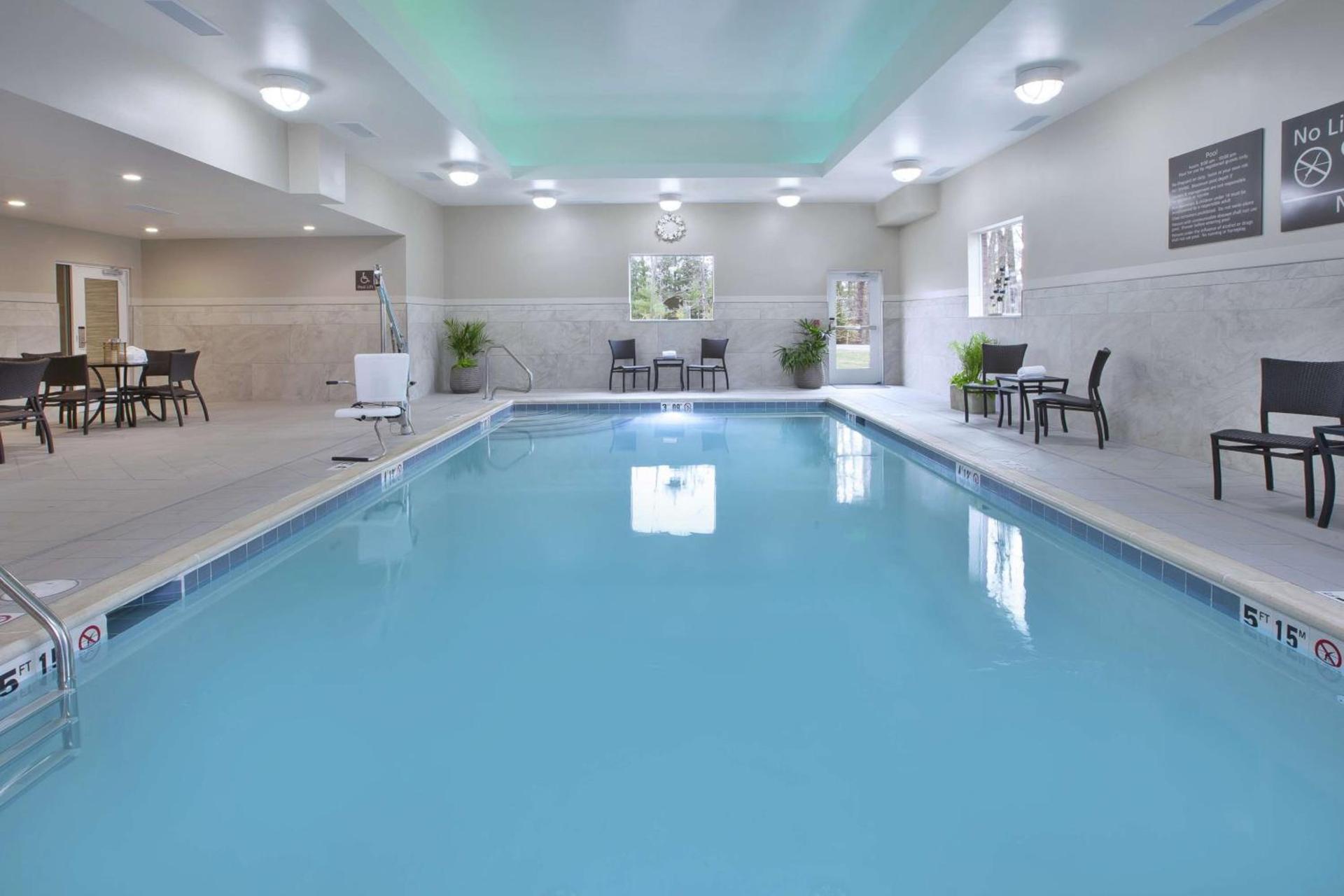 Hampton Inn Kennebunk Kennebunkport Me photo 11