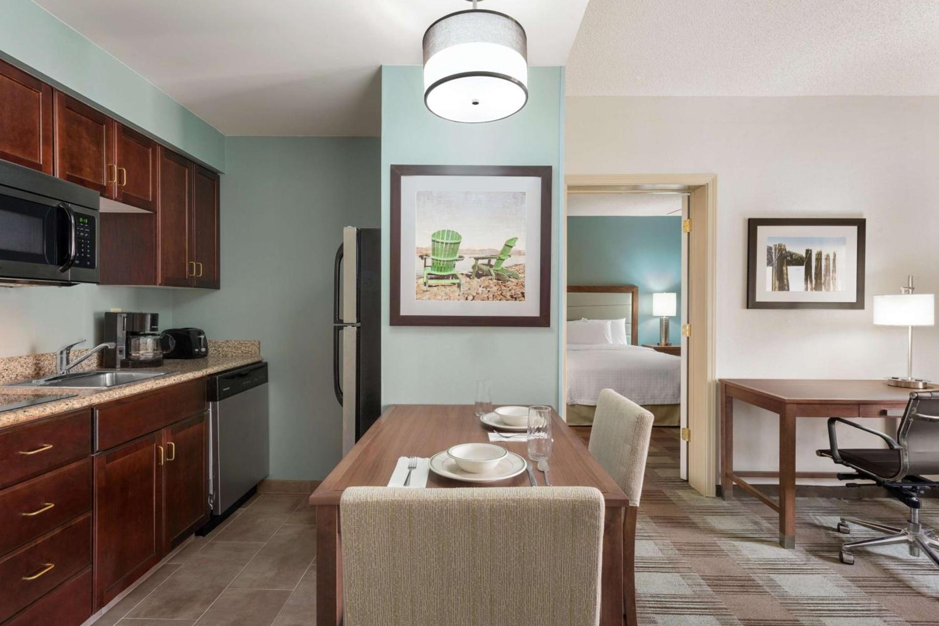 Homewood Suites by Hilton Charleston - Mount Pleasant photo 25
