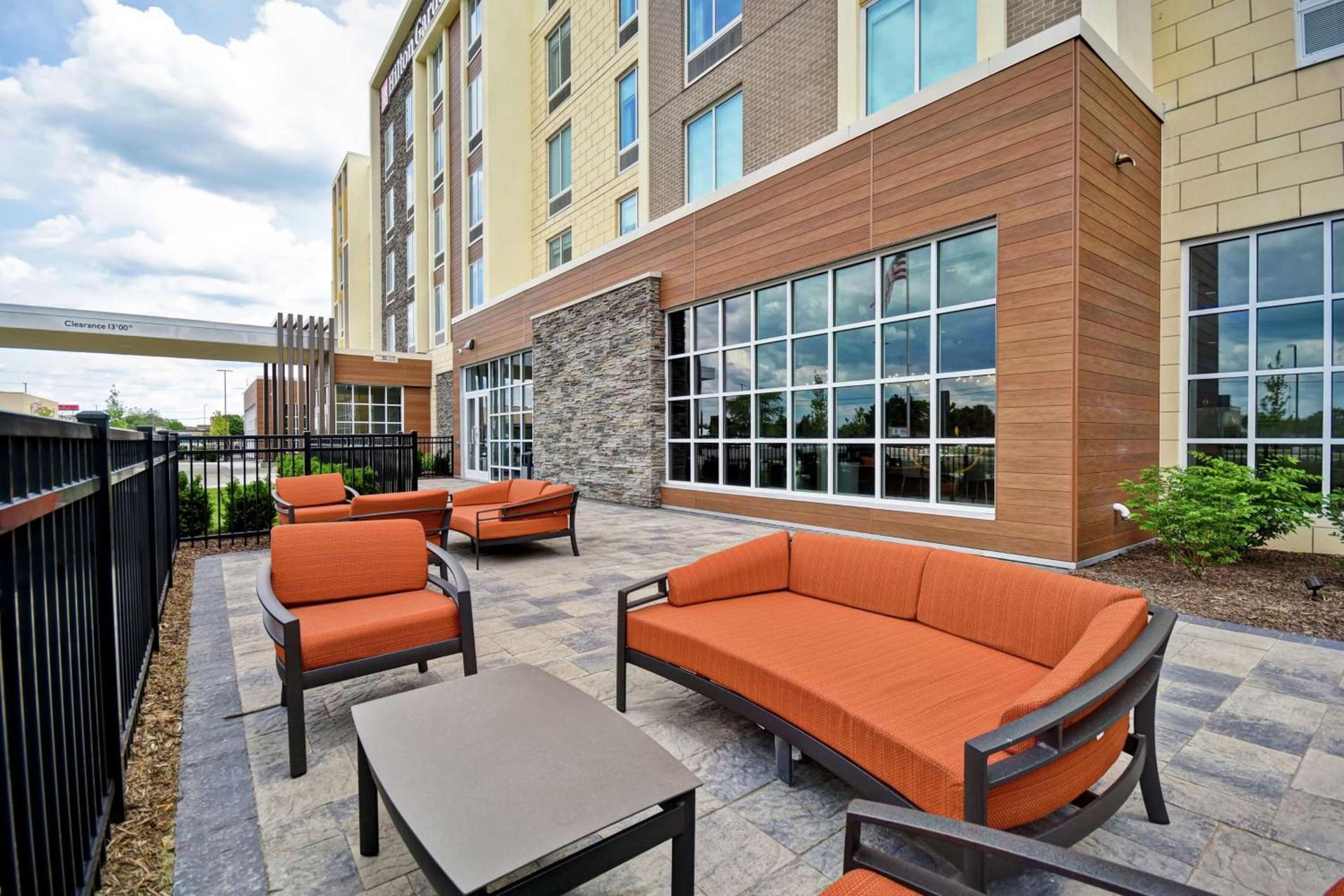 Hilton Garden Inn Lansing West photo 2