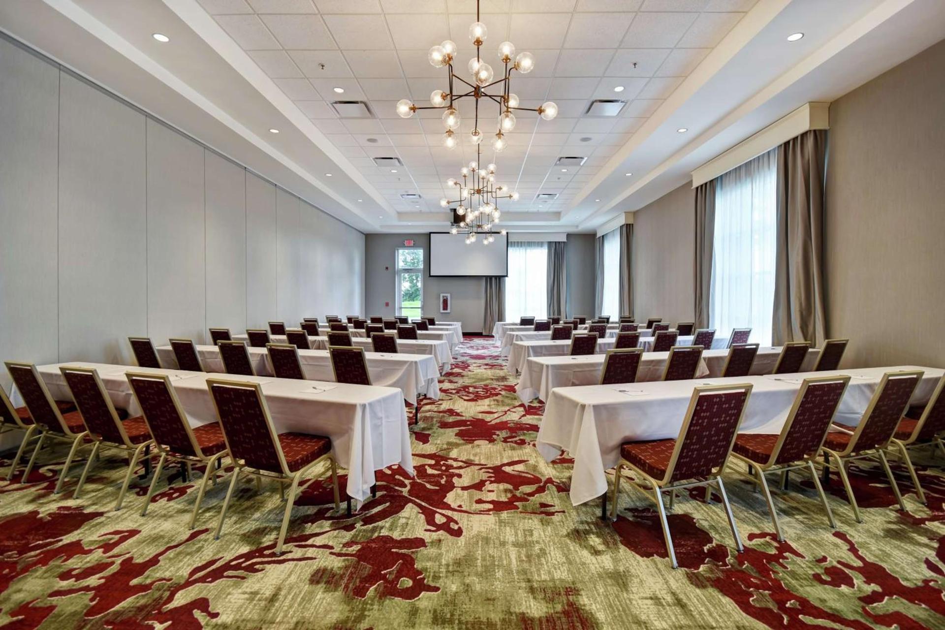 Hilton Garden Inn Lansing West photo 24