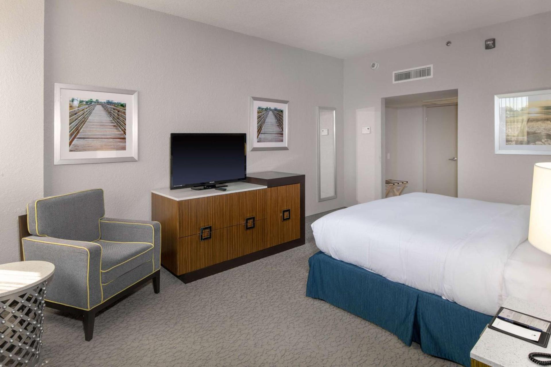 DoubleTree by Hilton Hotel Jacksonville Airport photo 16