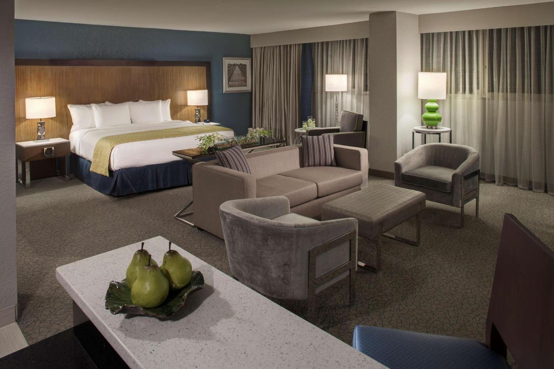 DoubleTree by Hilton Hotel Jacksonville Airport photo 44