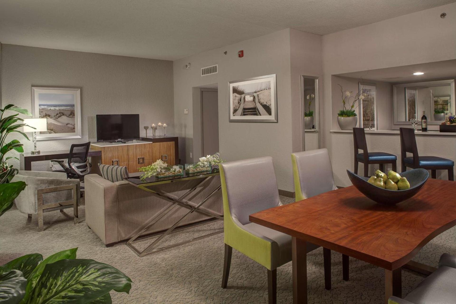 DoubleTree by Hilton Hotel Jacksonville Airport photo 48