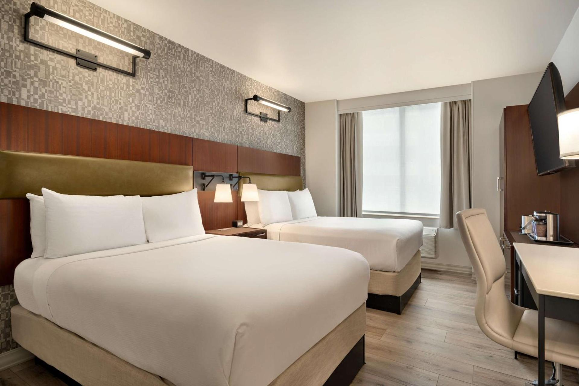 DoubleTree by Hilton New York Downtown photo 15