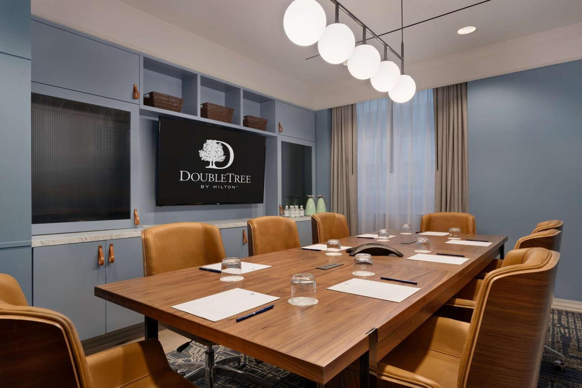 DoubleTree by Hilton New York Downtown photo 28