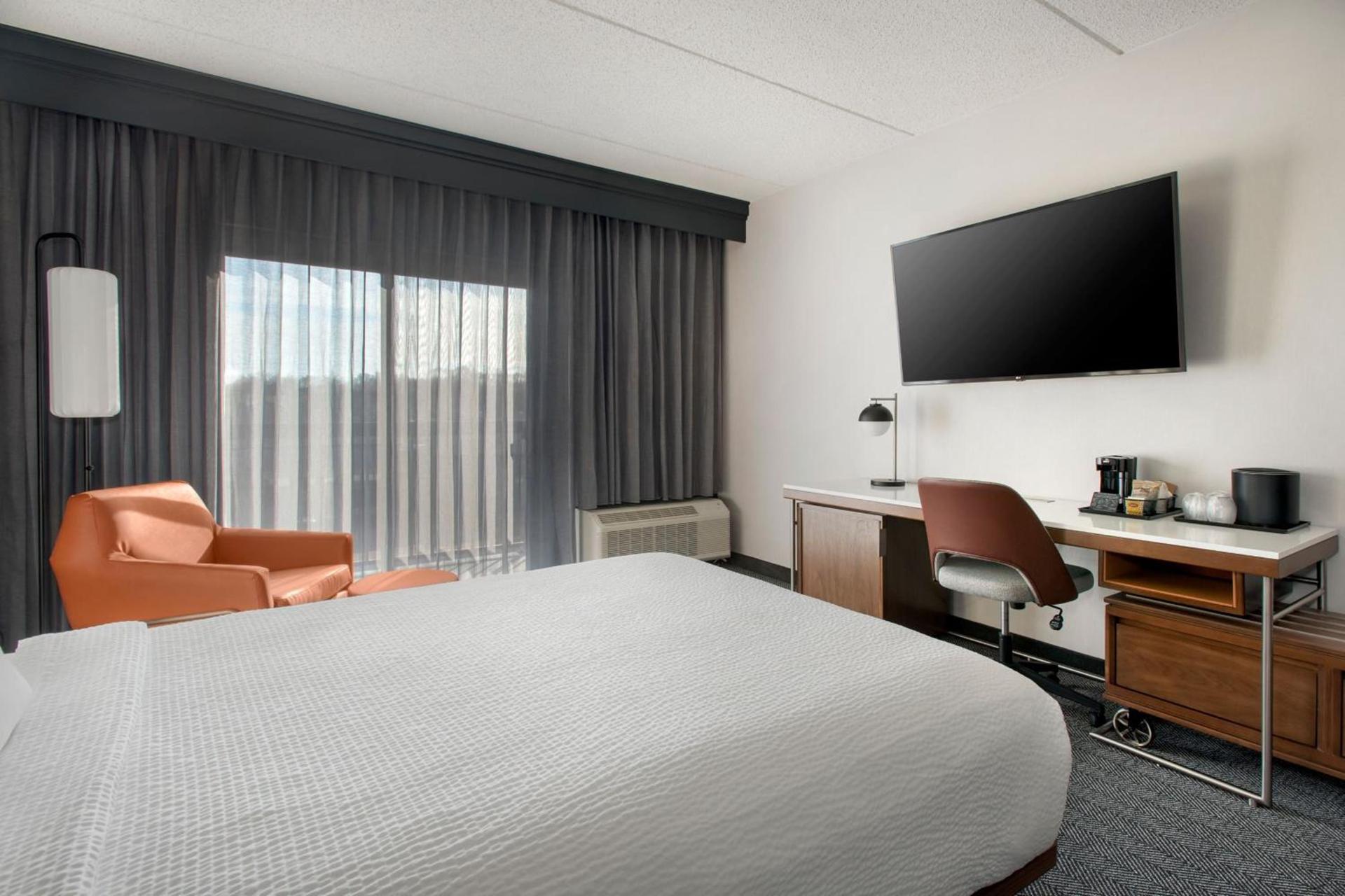 Courtyard by Marriott Rye photo 41