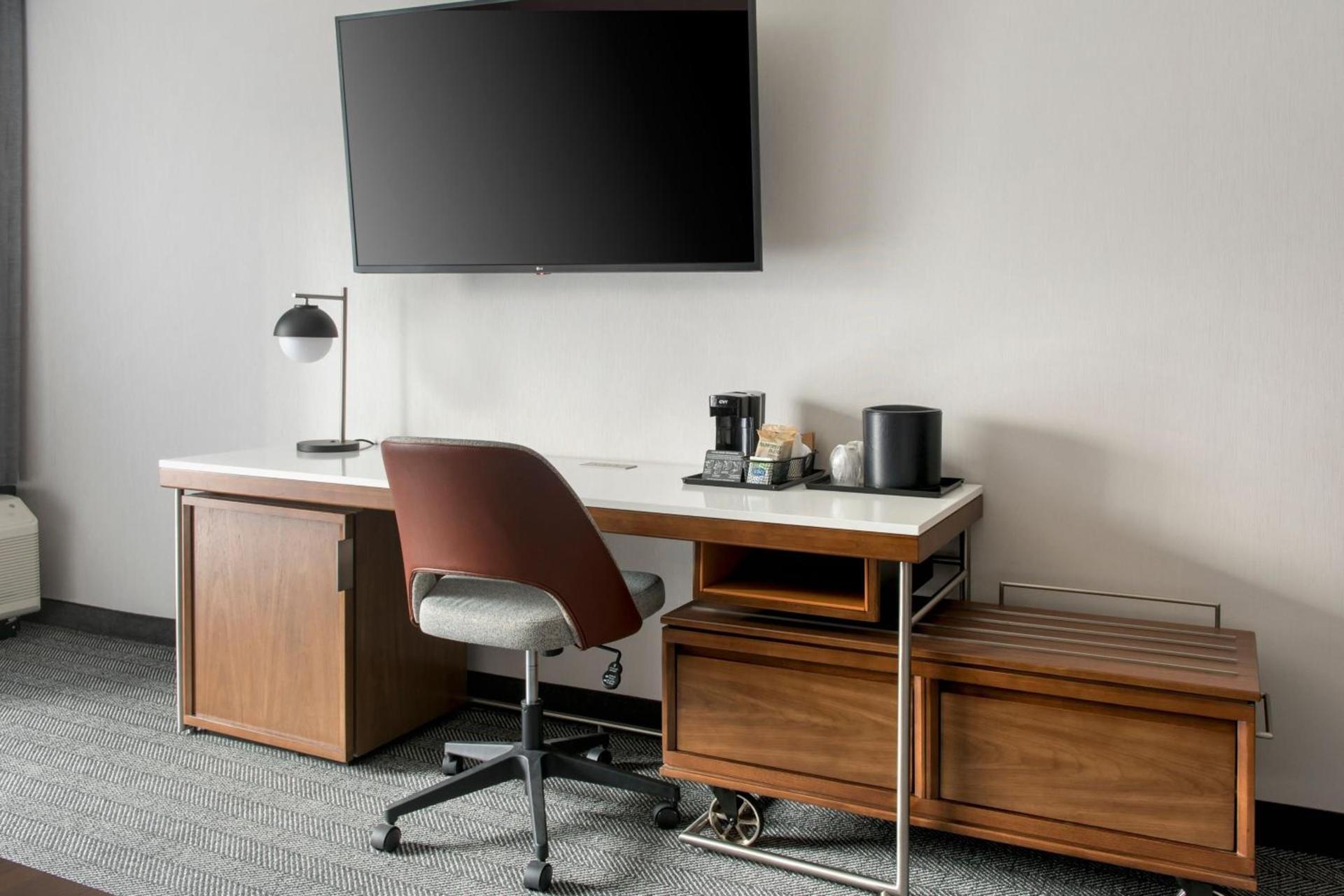 Courtyard by Marriott Rye photo 11