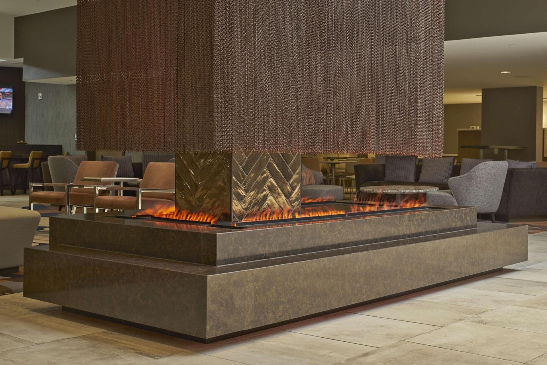 Hilton Raleigh North Hills photo 5