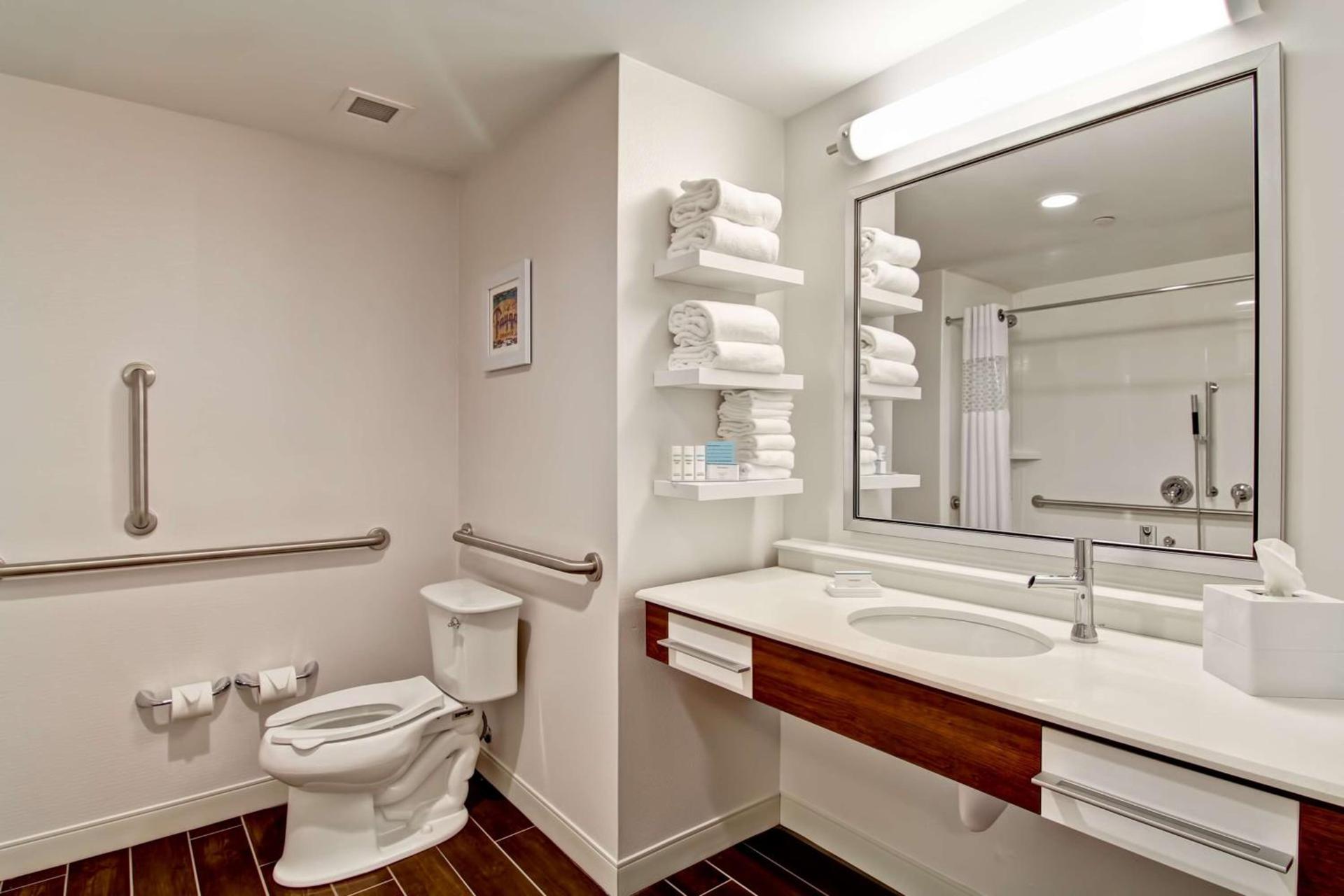 Hampton Inn & Suites Detroit/Troy photo 22