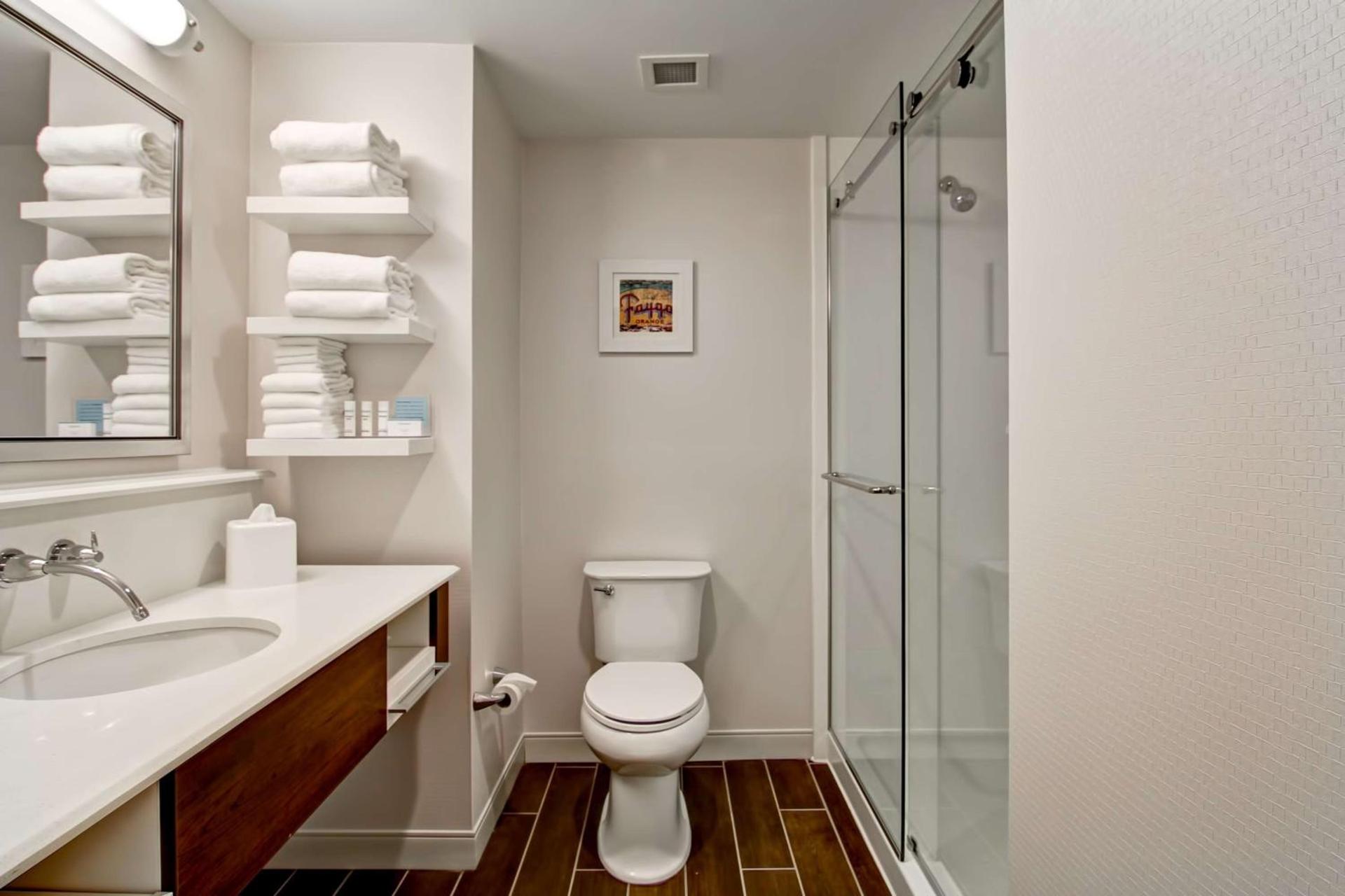 Hampton Inn & Suites Detroit/Troy photo 27
