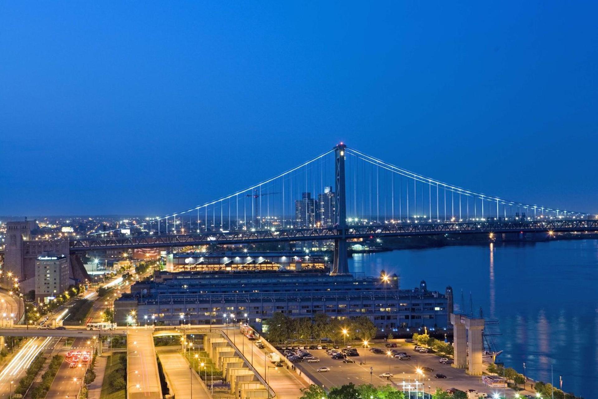 Hilton Philadelphia at Penn's Landing photo 12