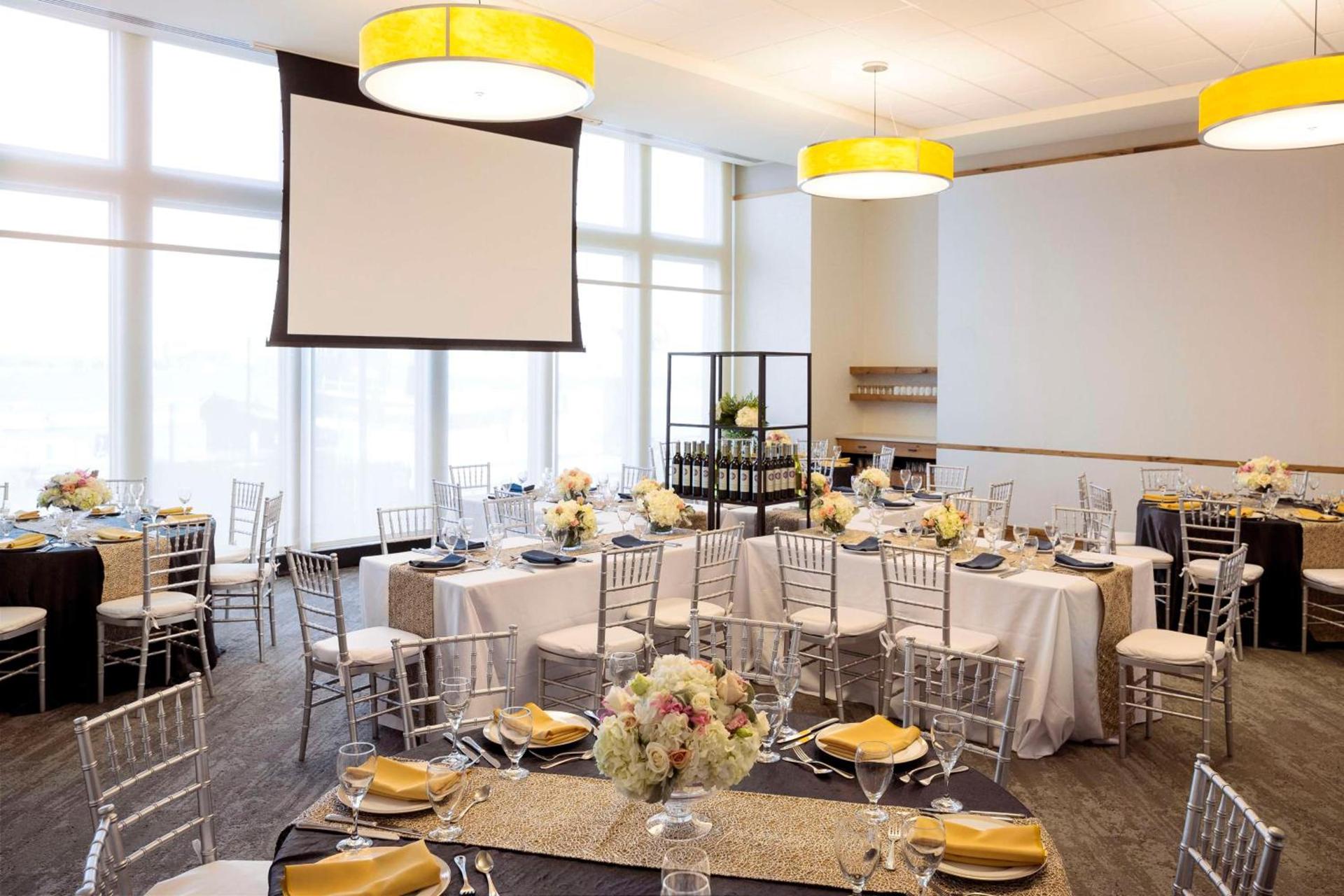 Hilton Philadelphia at Penn's Landing photo 36