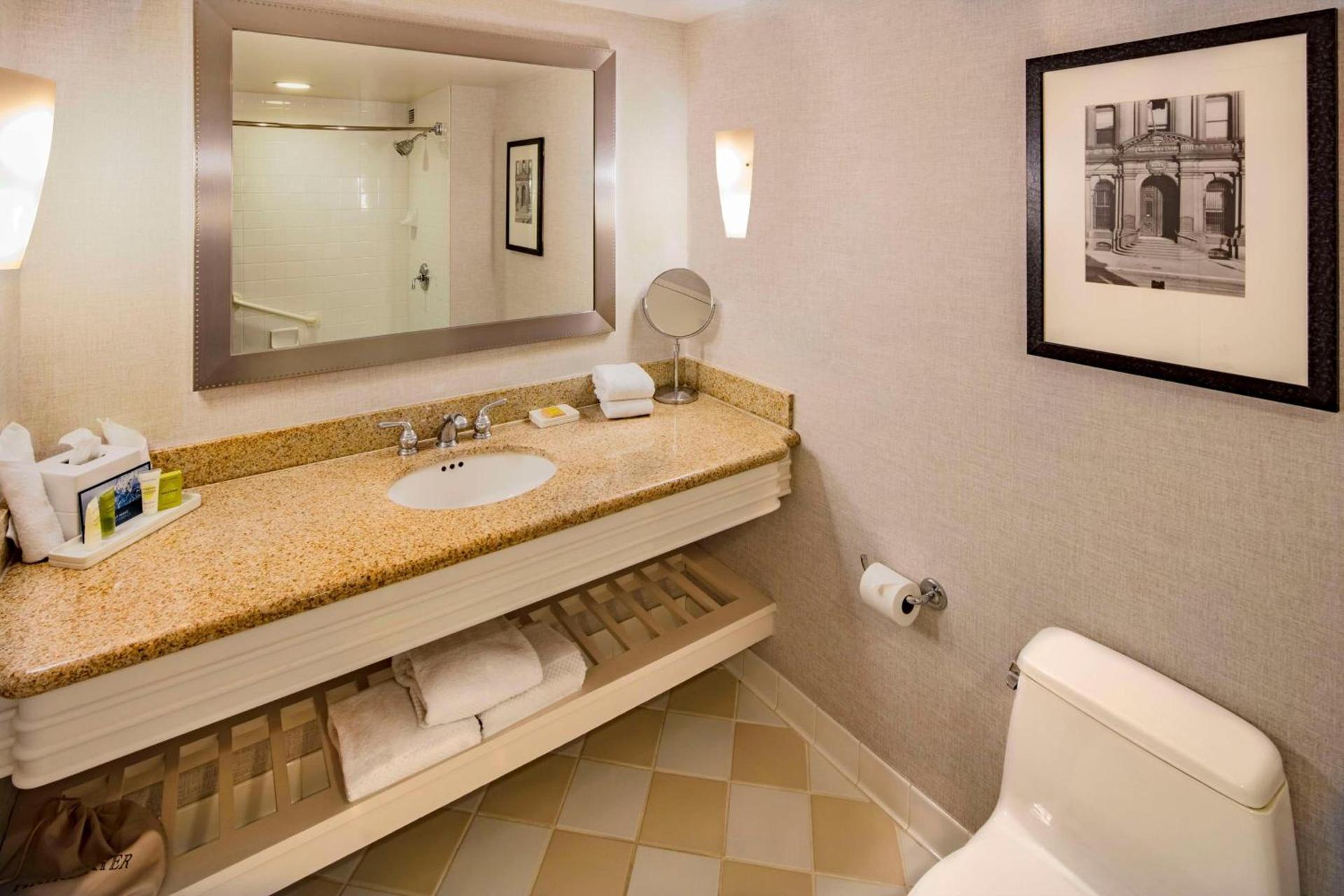 Hilton Philadelphia at Penn's Landing photo 74