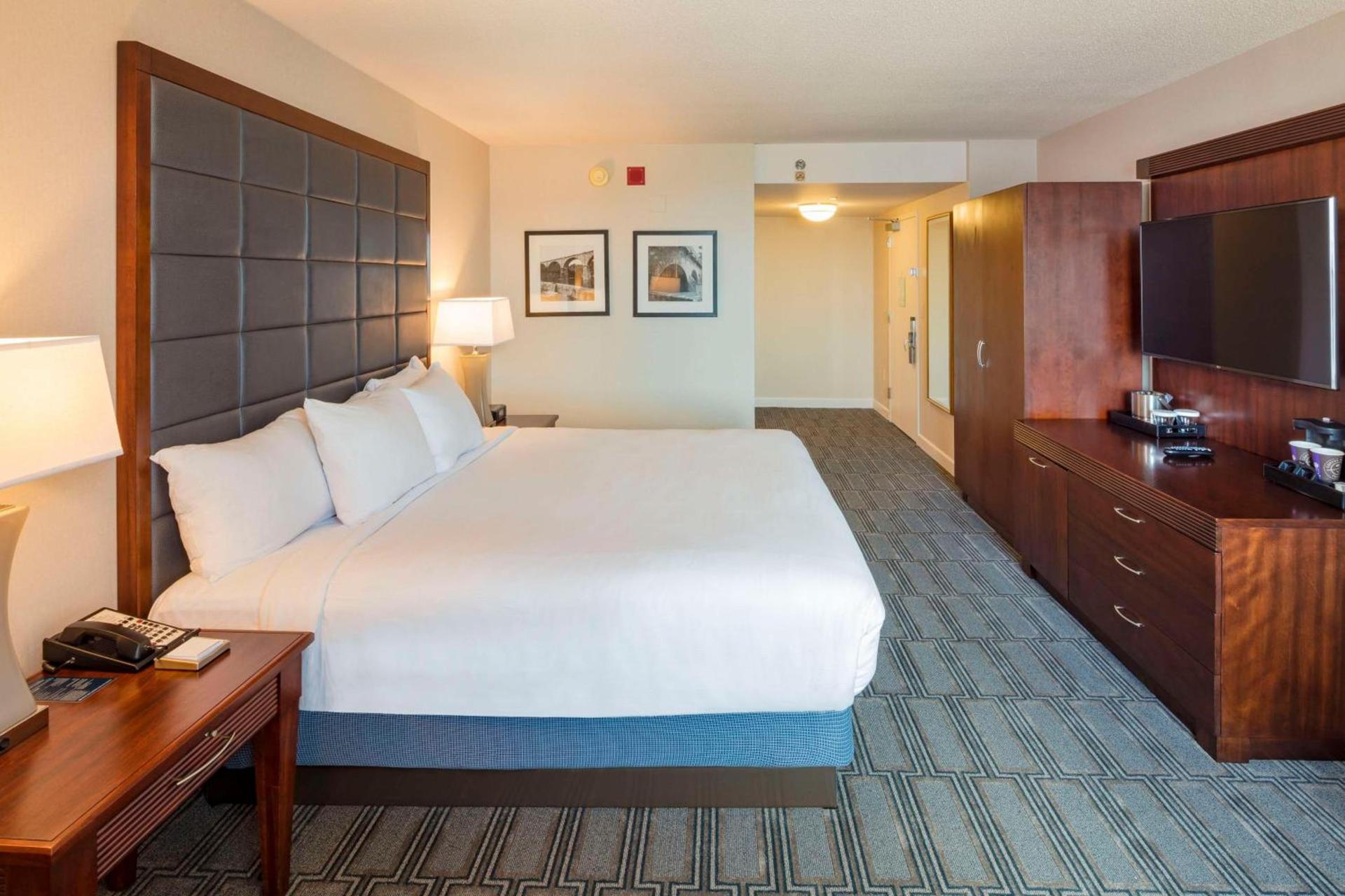 Hilton Philadelphia at Penn's Landing photo 84
