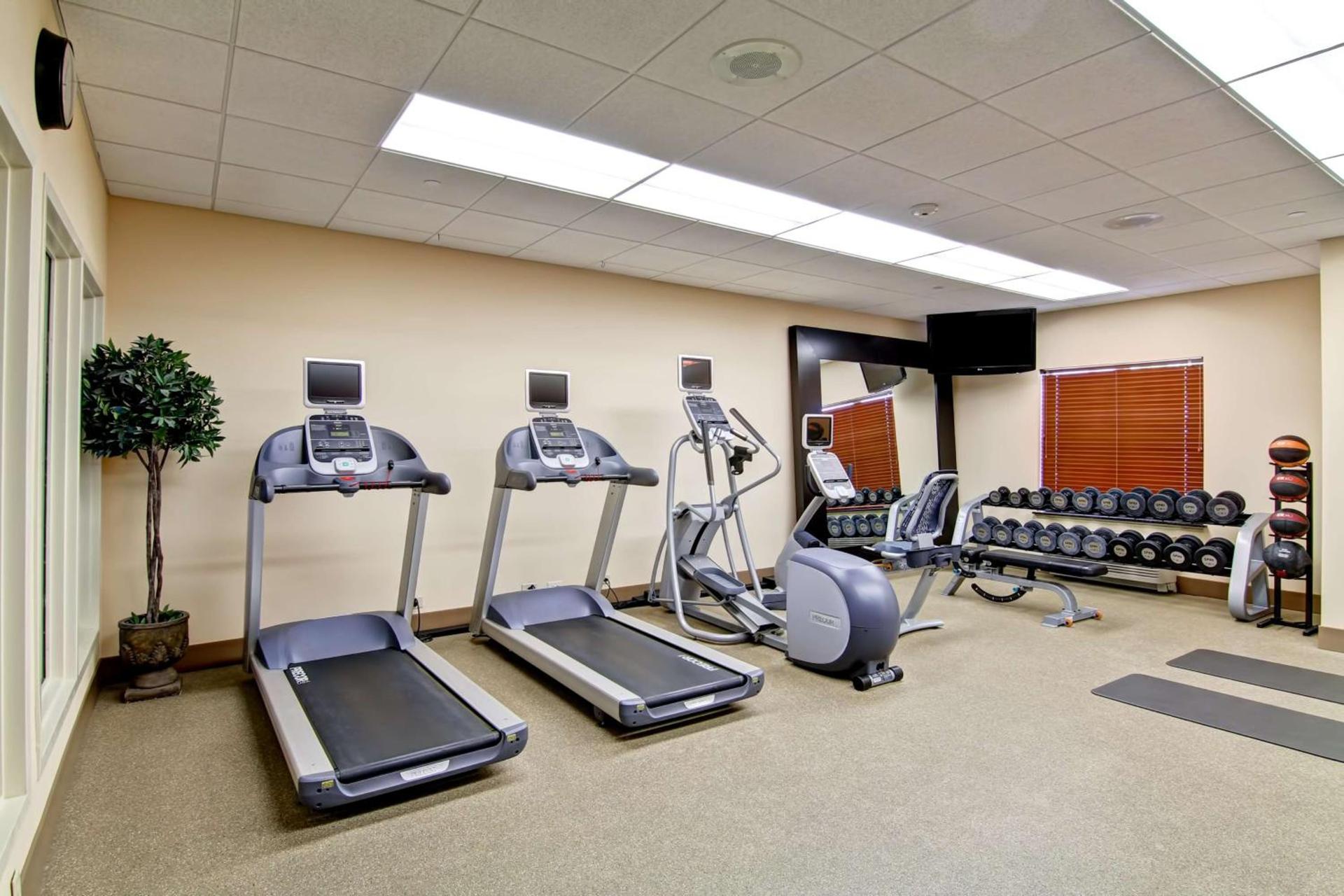 Homewood Suites by Hilton Bentonville-Rogers photo 16