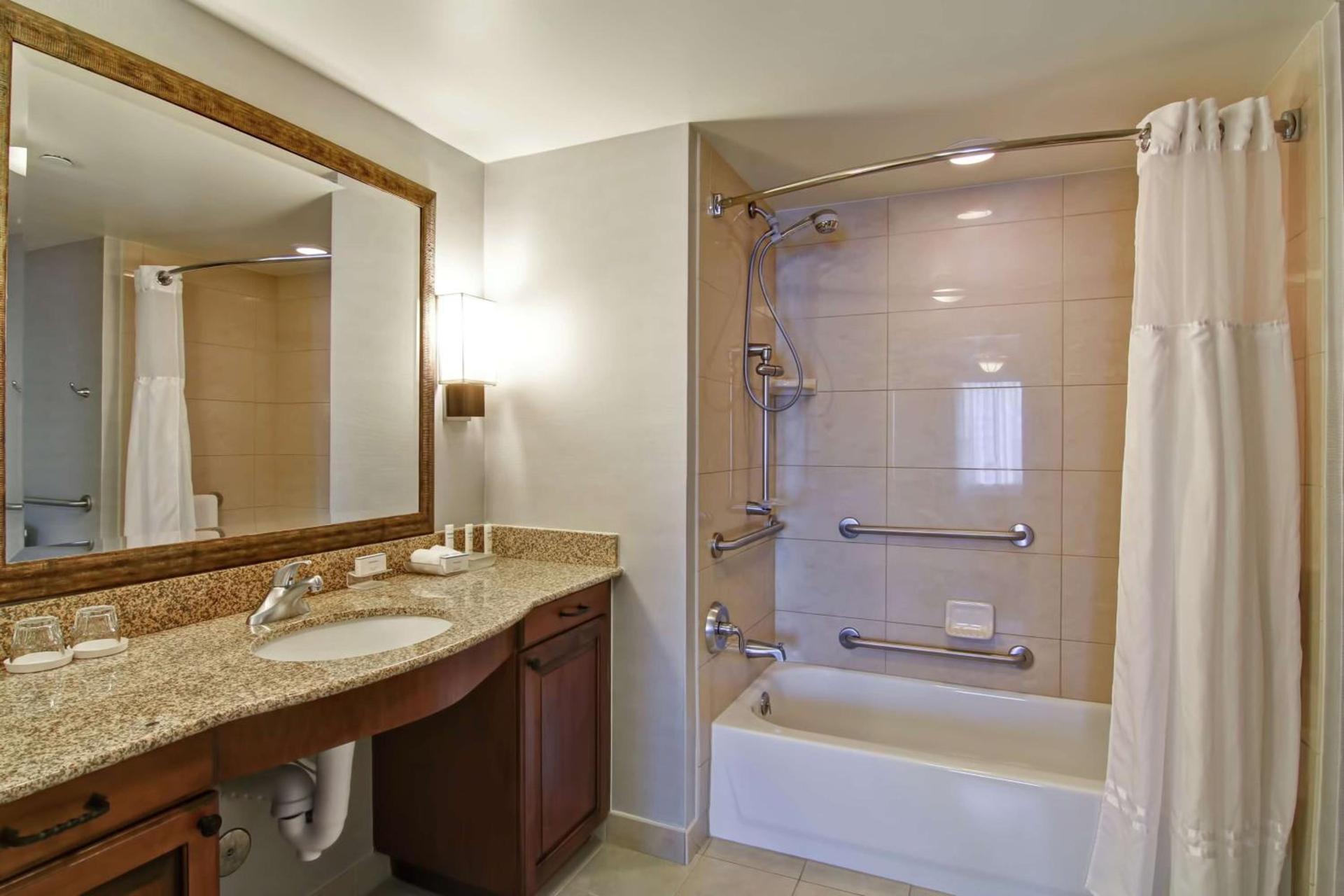 Homewood Suites by Hilton Bentonville-Rogers photo 23