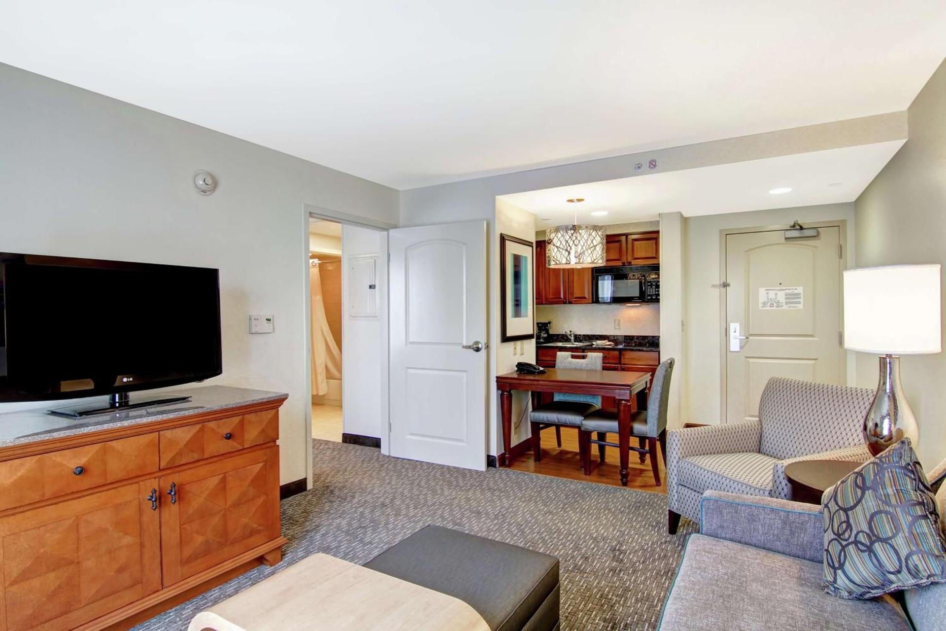Homewood Suites by Hilton Bentonville-Rogers photo 41