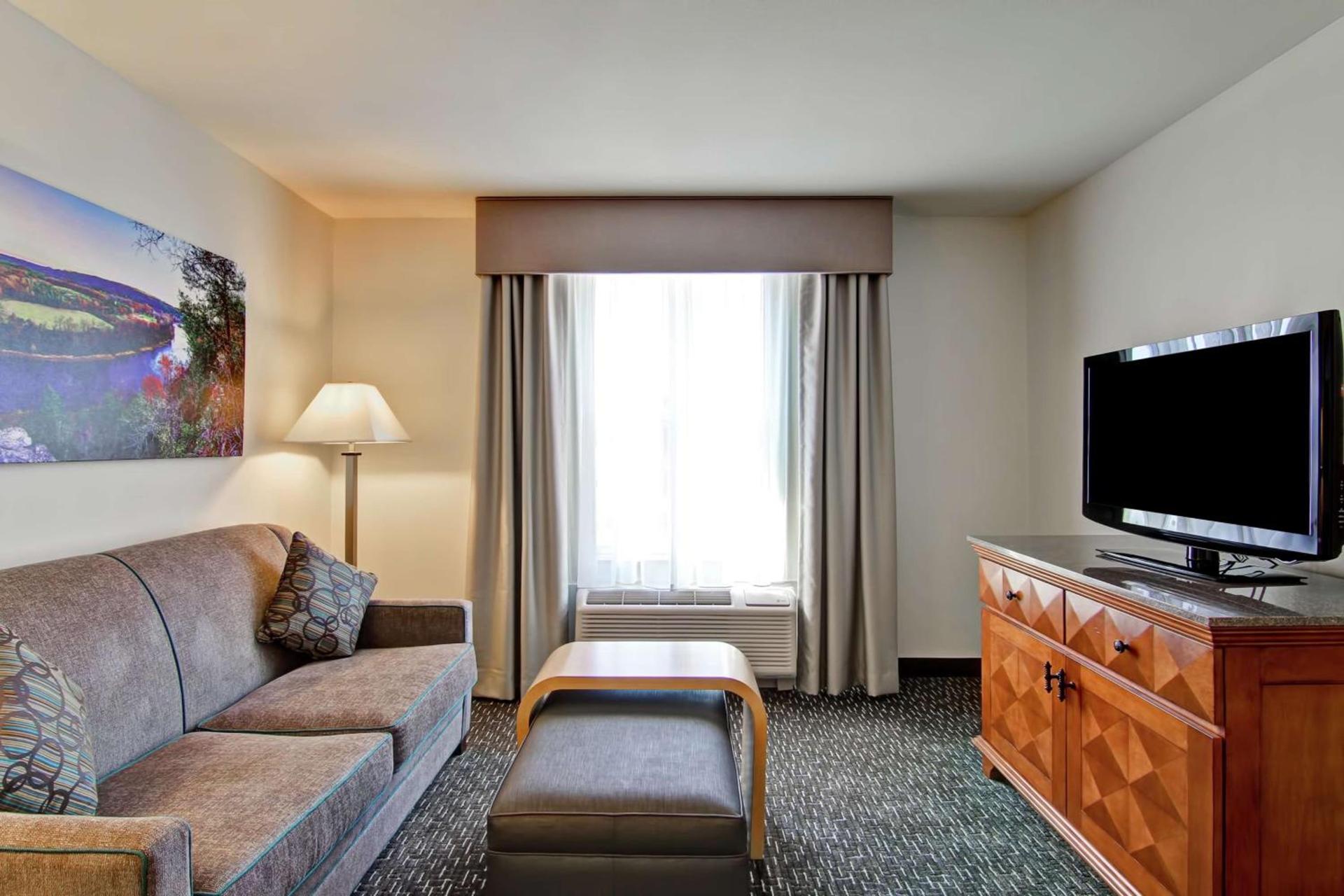 Homewood Suites by Hilton Bentonville-Rogers photo 40