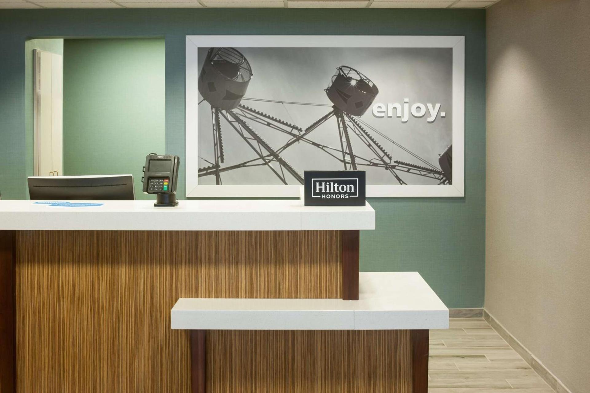 Hampton Inn Kansas City Liberty photo 4