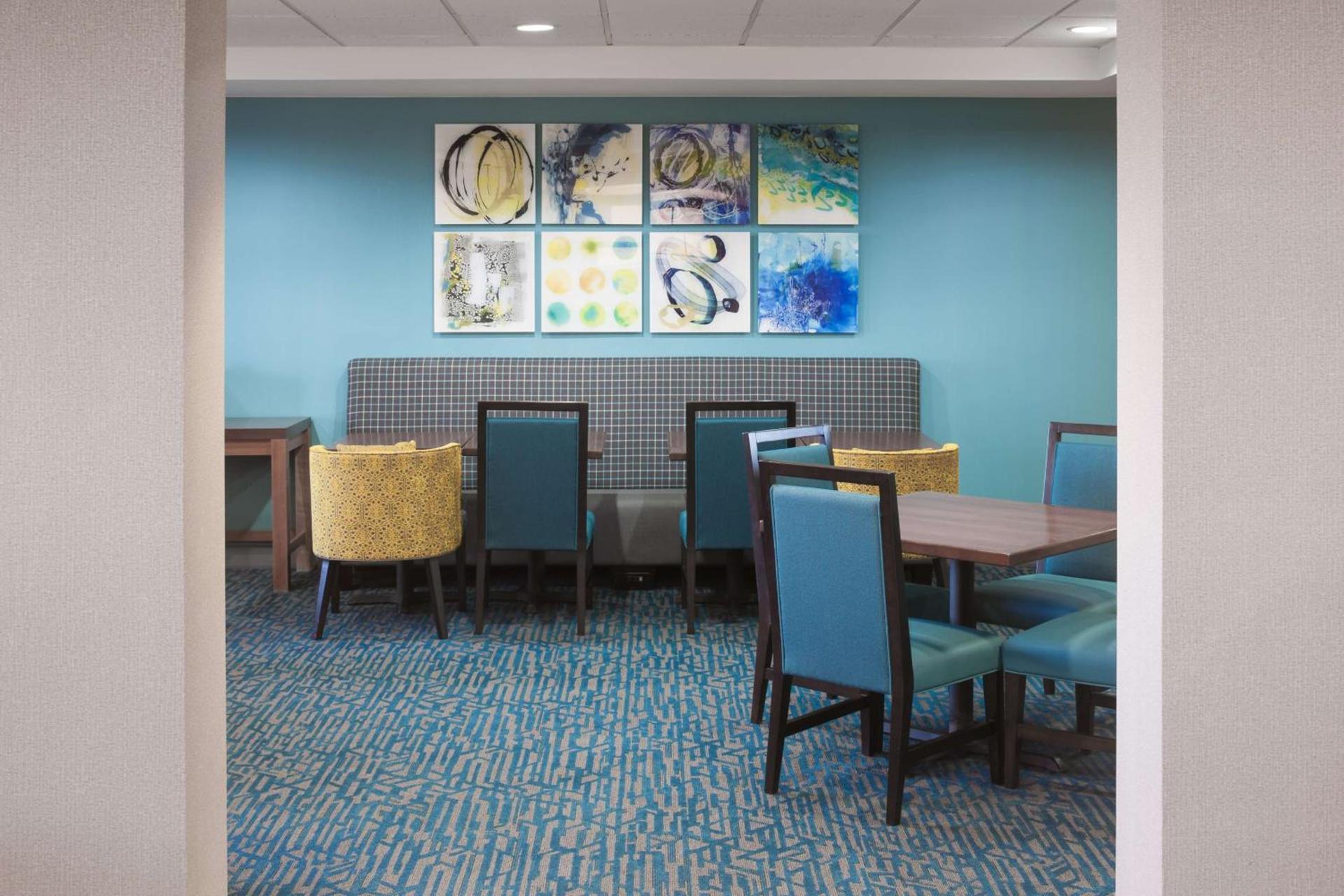 Hampton Inn Kansas City Liberty photo 5