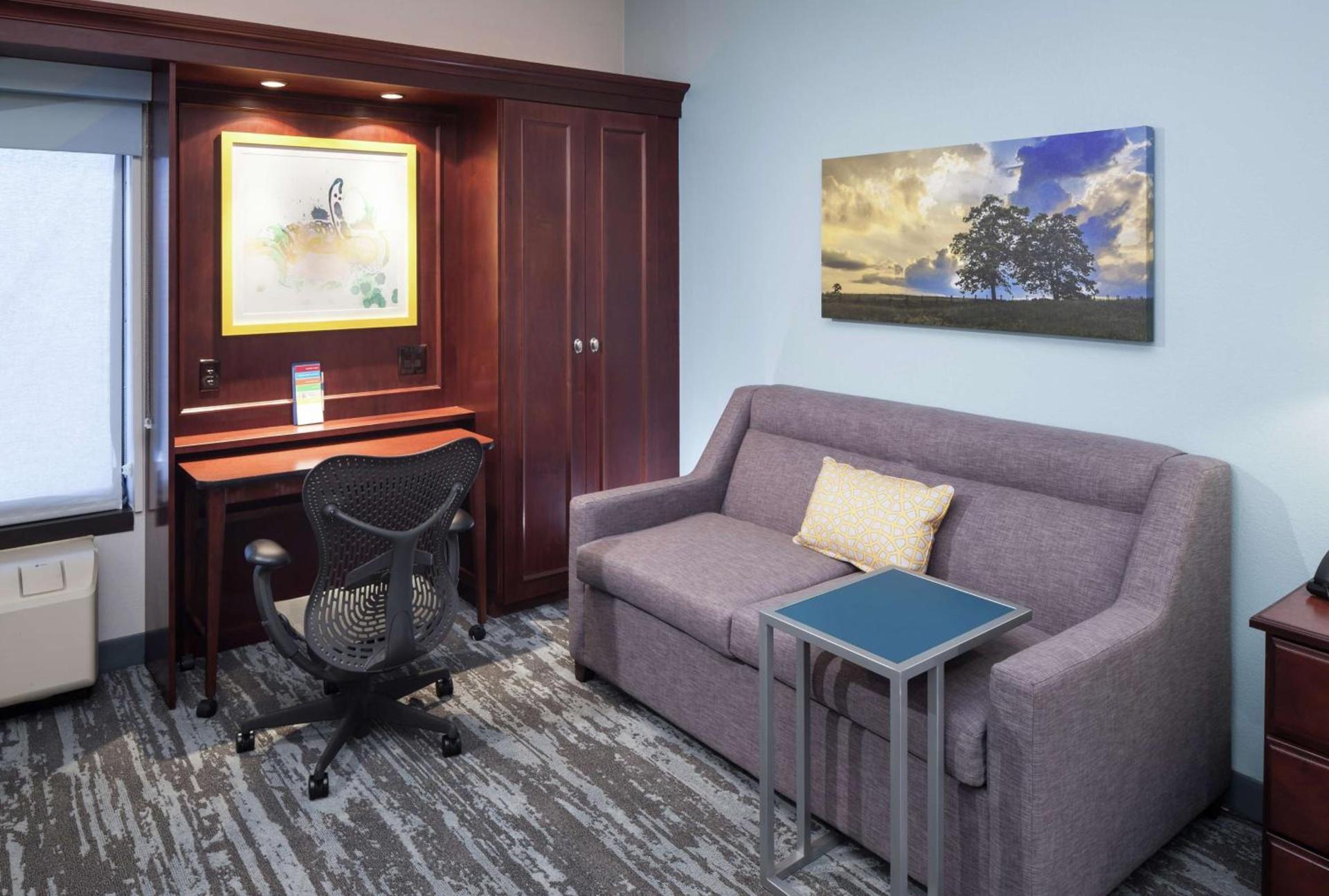Hampton Inn Kansas City Liberty photo 16