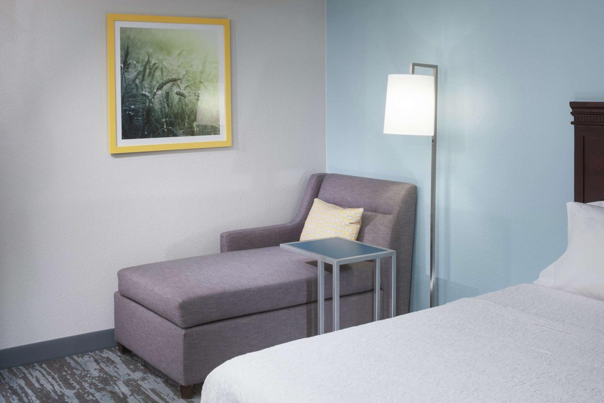 Hampton Inn Kansas City Liberty photo 30
