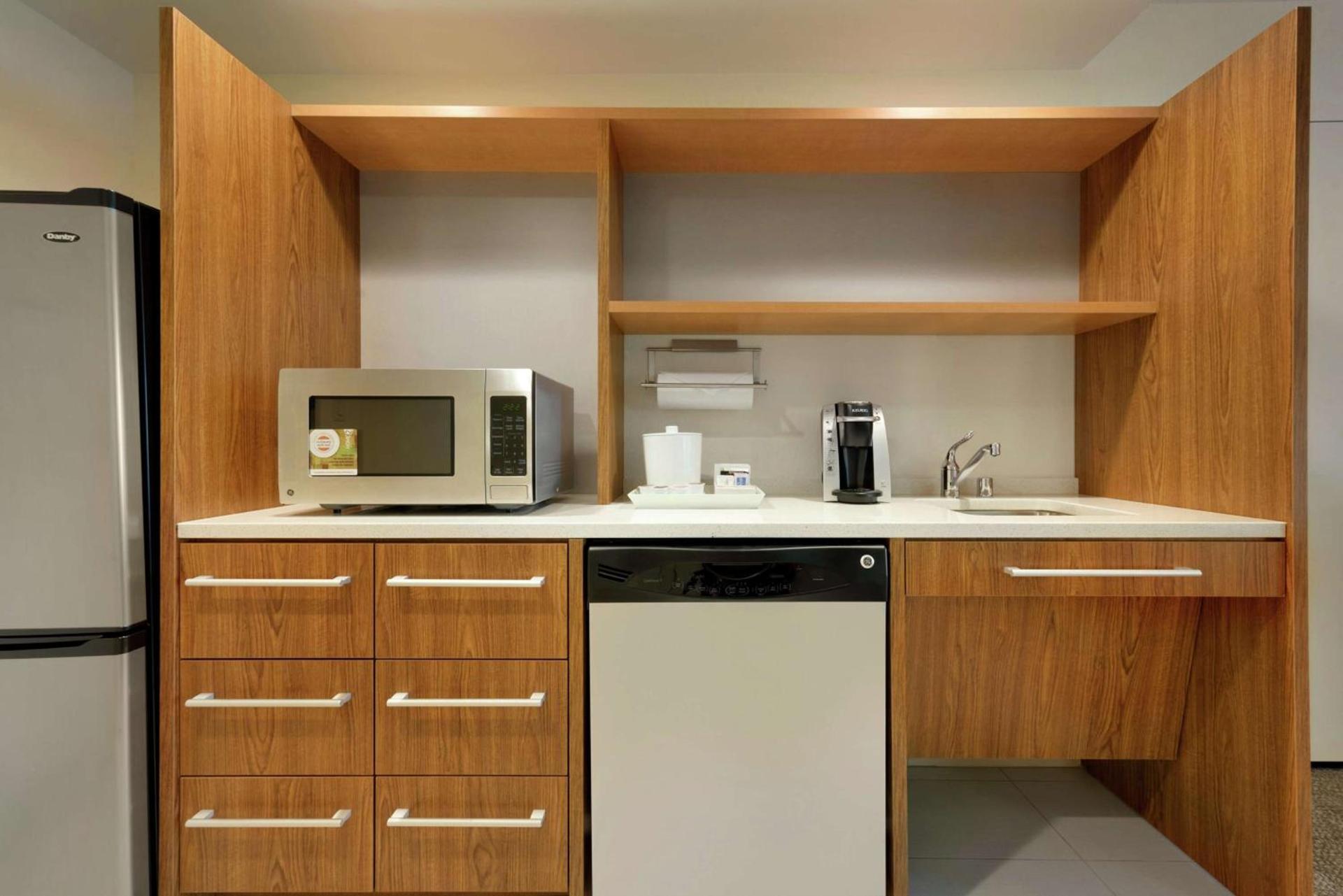 Home2 Suites by Hilton Milwaukee Airport photo 24