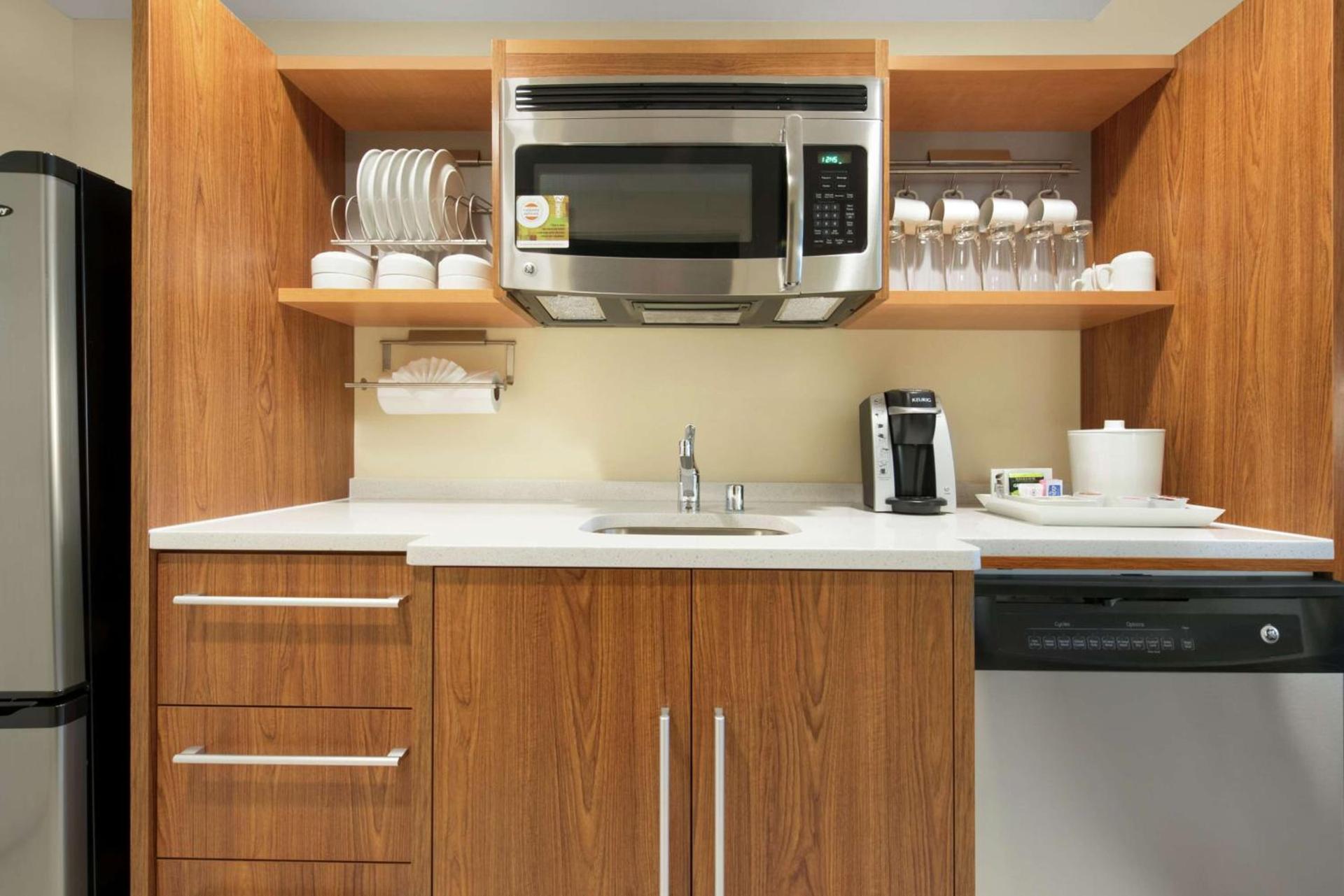 Home2 Suites by Hilton Milwaukee Airport photo 25