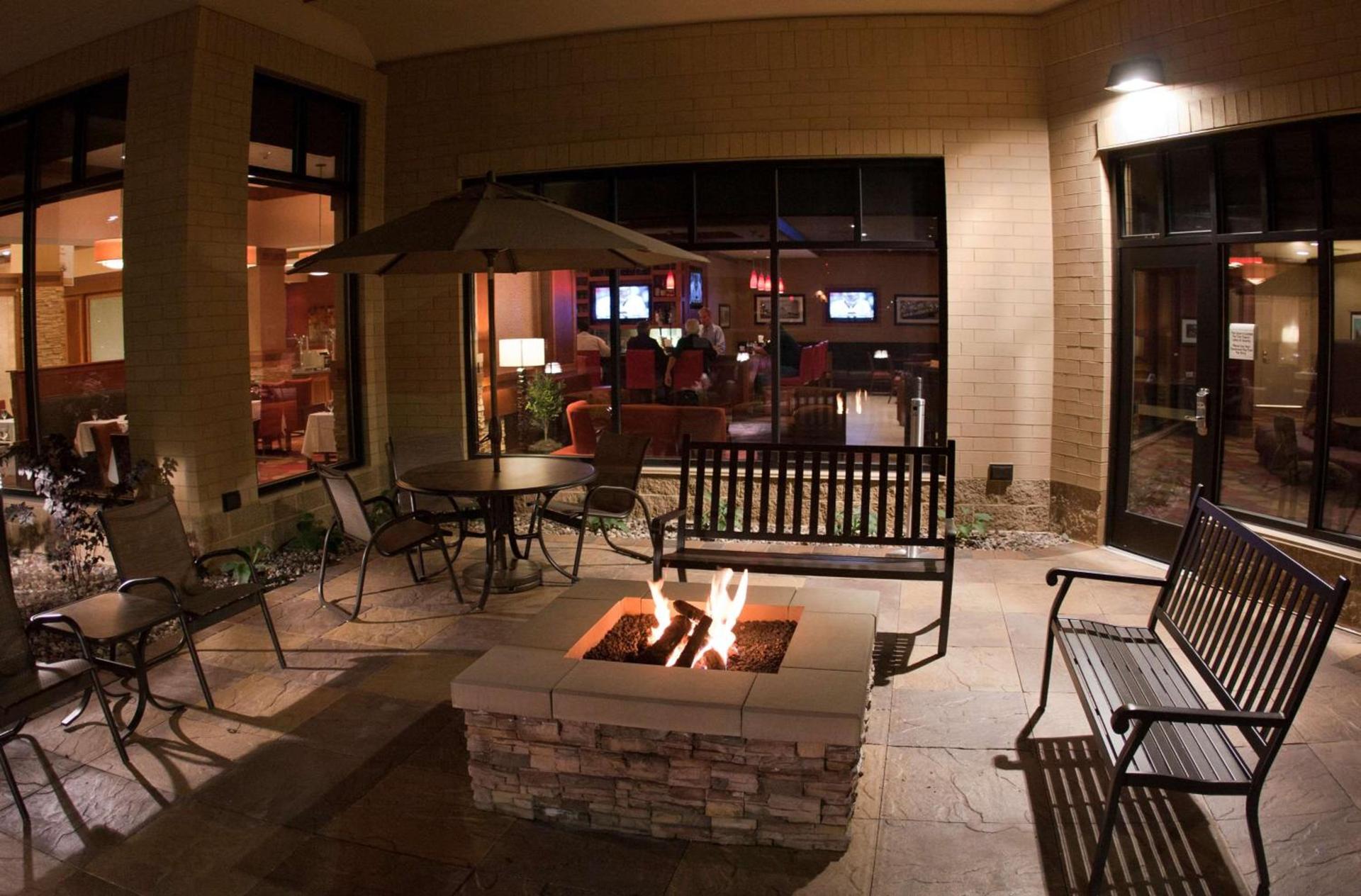 Hilton Garden Inn Milwaukee Airport photo 5