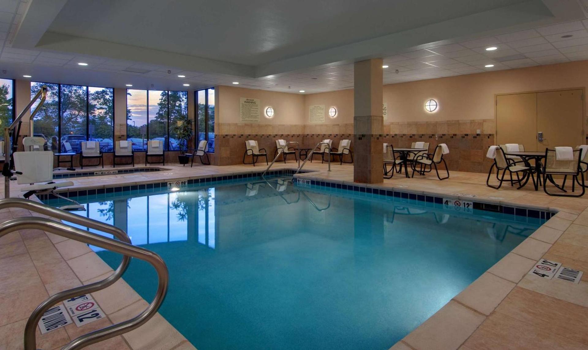 Hilton Garden Inn Milwaukee Airport photo 15