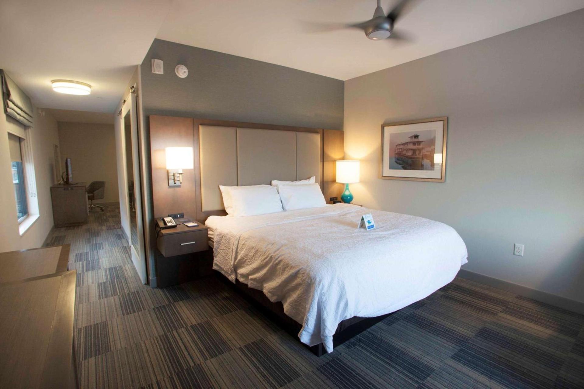 Hampton Inn & Suites St. Paul Downtown photo 30