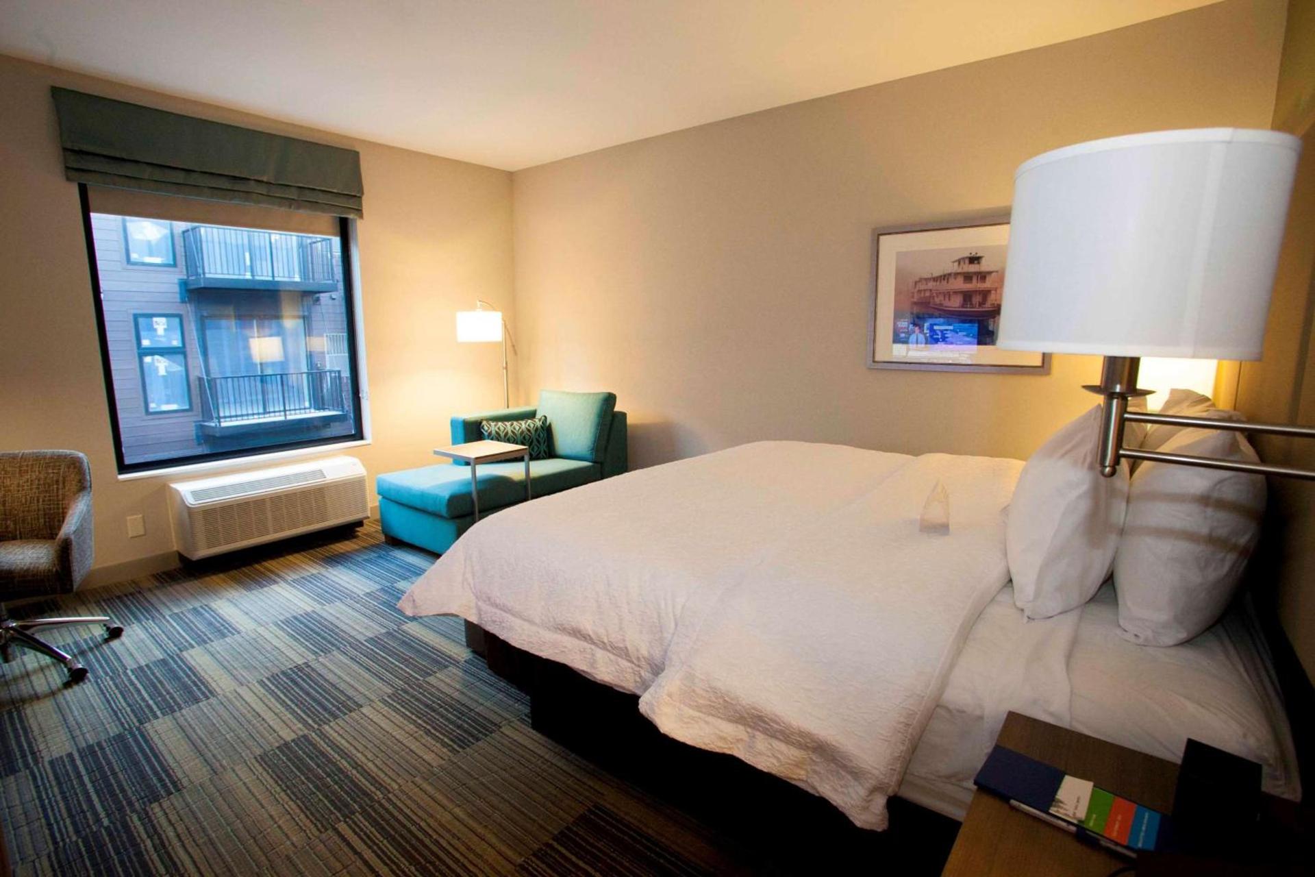 Hampton Inn & Suites St. Paul Downtown photo 35