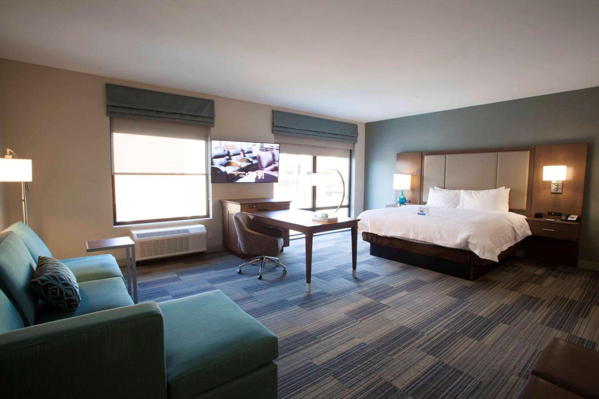 Hampton Inn & Suites St. Paul Downtown photo 41