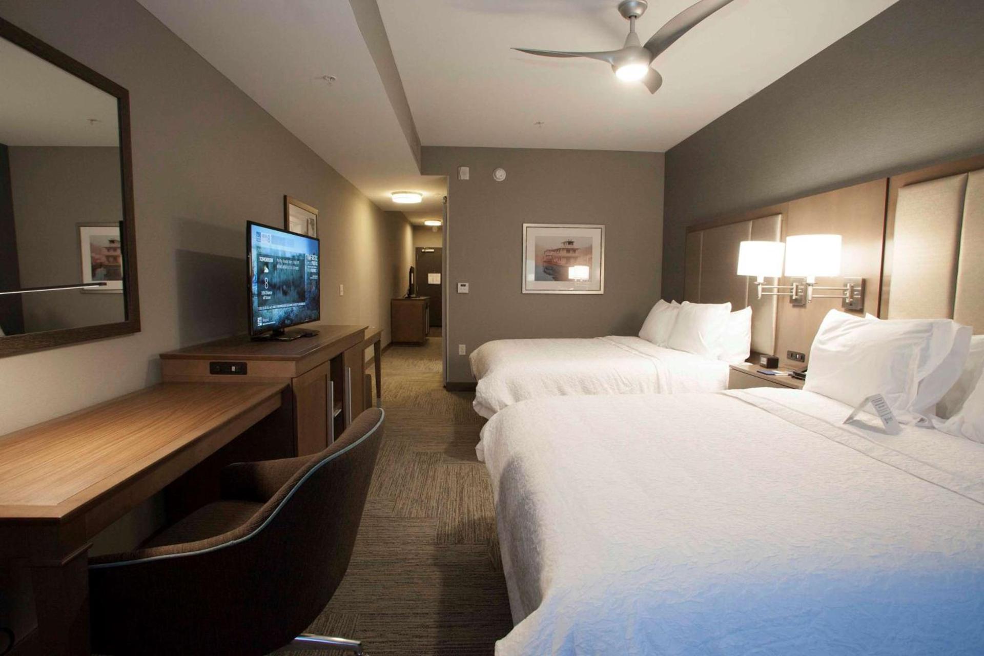 Hampton Inn & Suites St. Paul Downtown photo 44