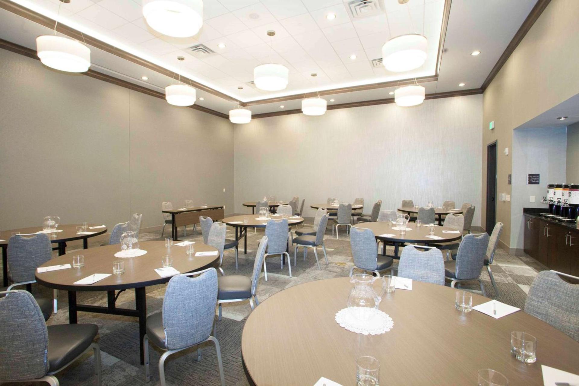 Hampton Inn & Suites St. Paul Downtown photo 57