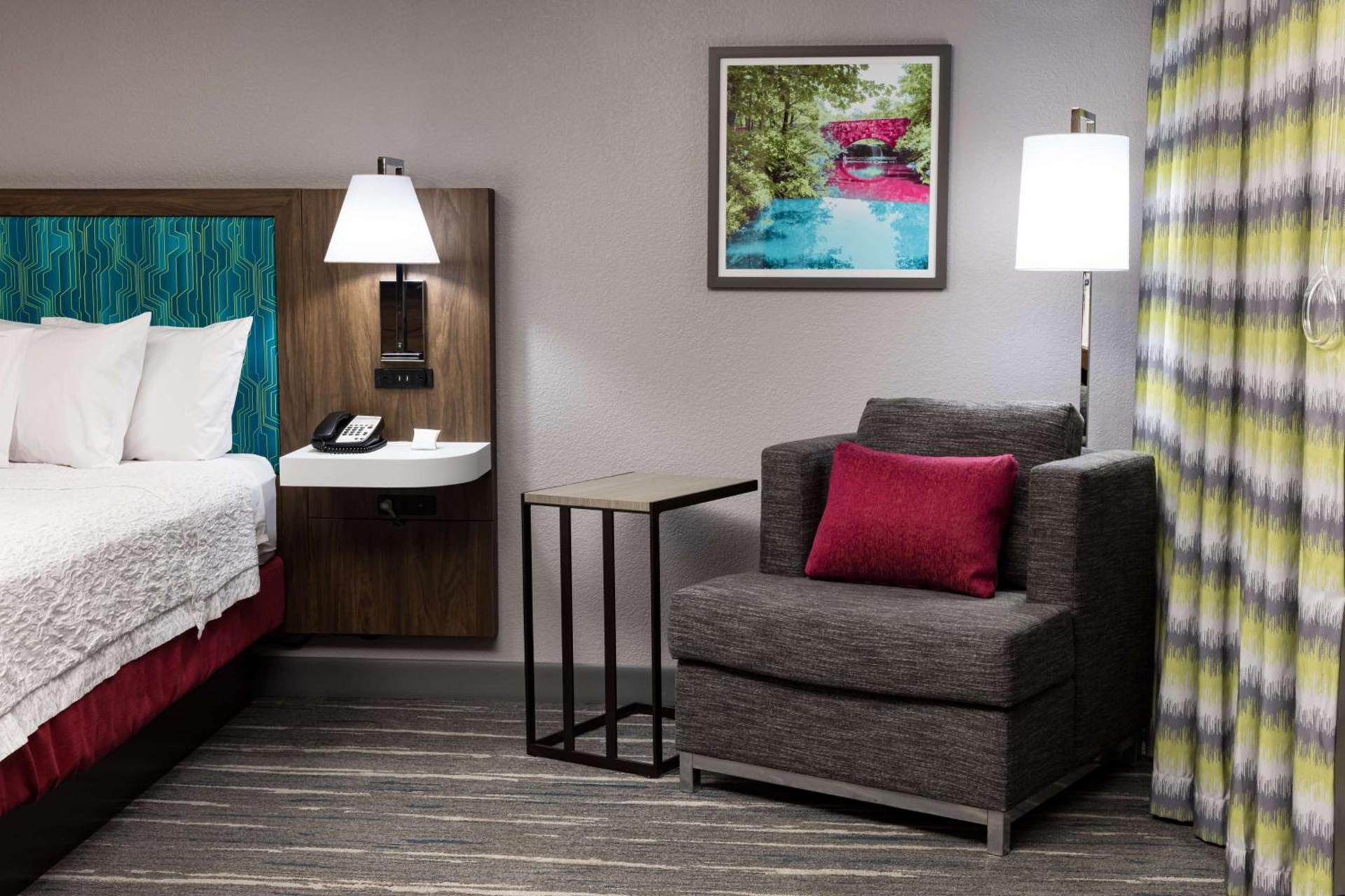 Hampton Inn Bentonville-Rogers photo 17