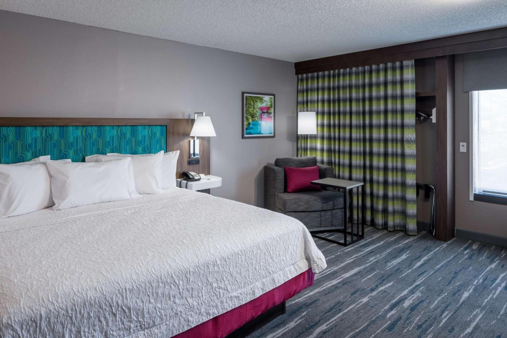 Hampton Inn Bentonville-Rogers photo 25