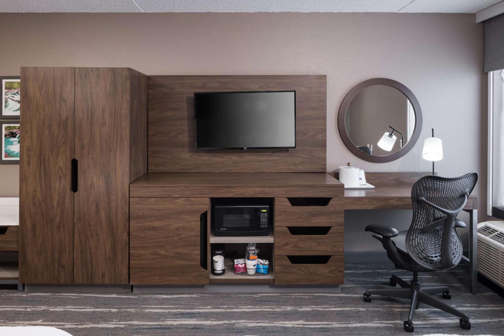 Hampton Inn Bentonville-Rogers photo 28