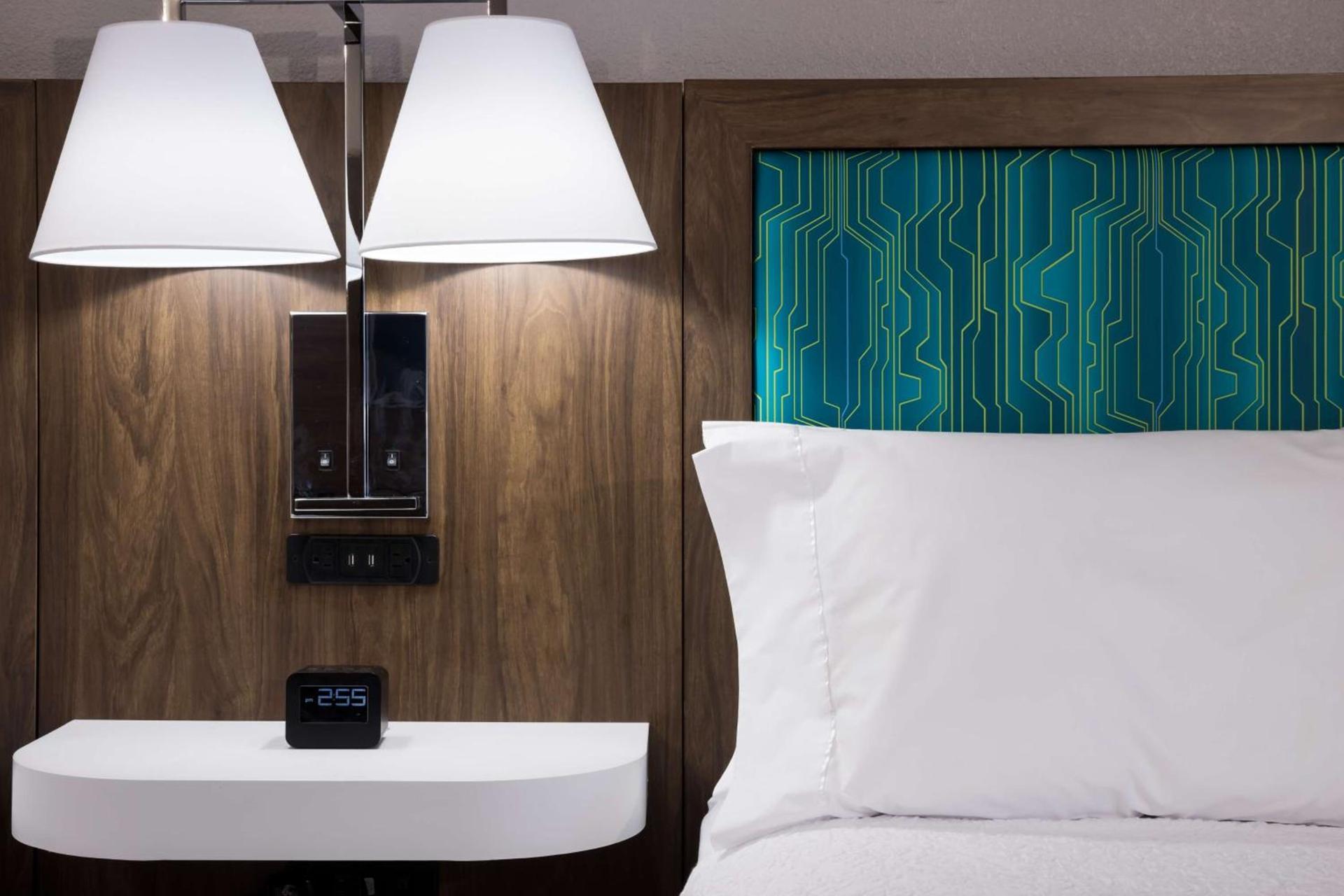 Hampton Inn Bentonville-Rogers photo 31