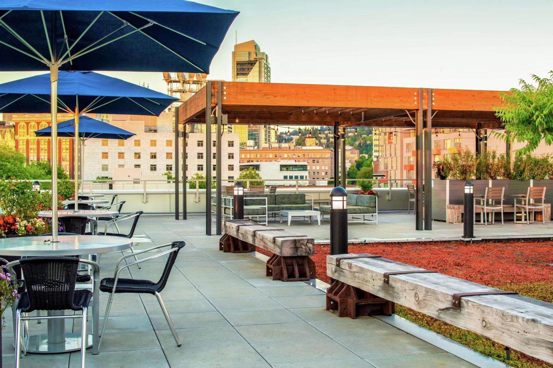 Hampton Inn And Suites By Hilton Portland-Pearl District photo 4