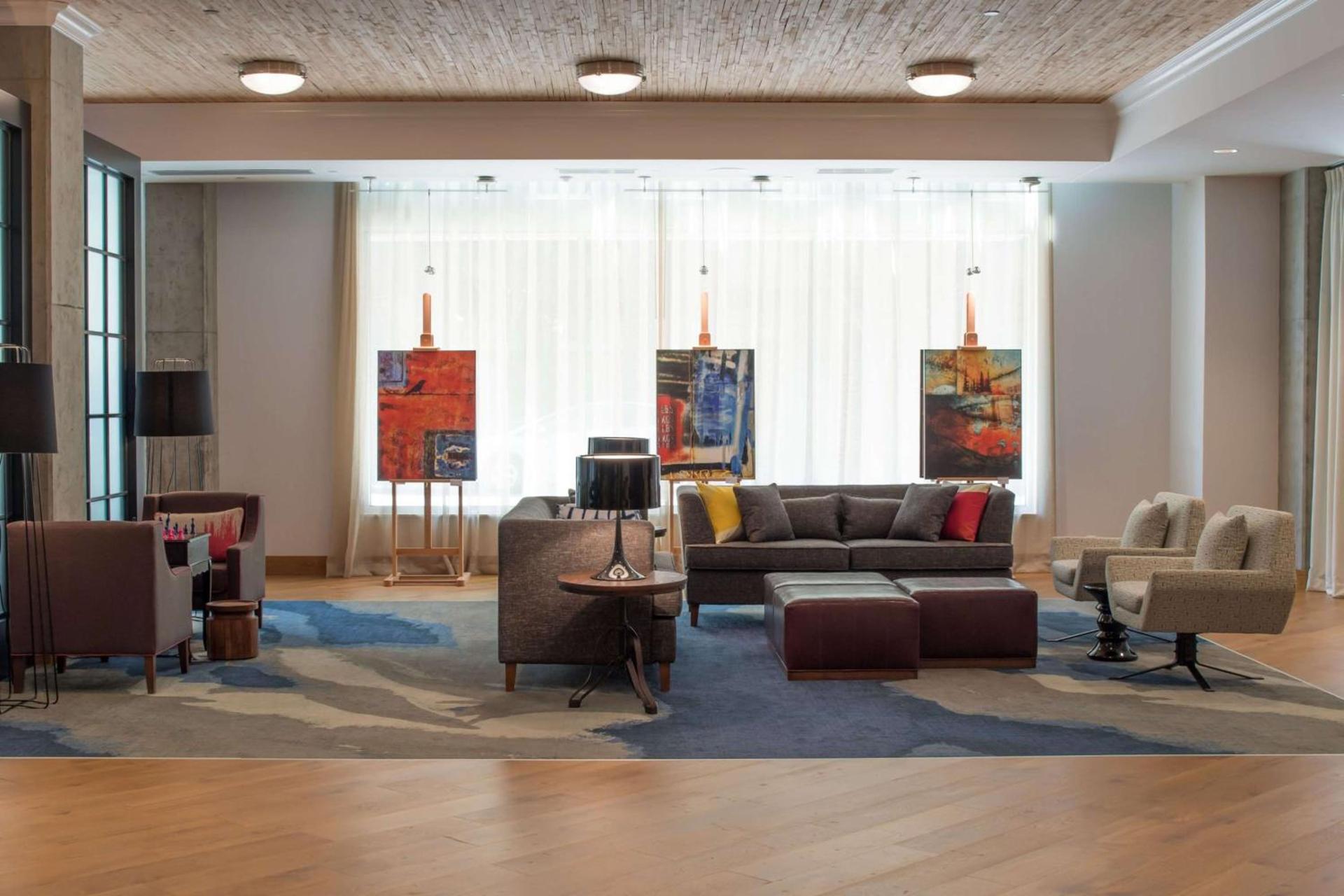 Hampton Inn And Suites By Hilton Portland-Pearl District photo 9